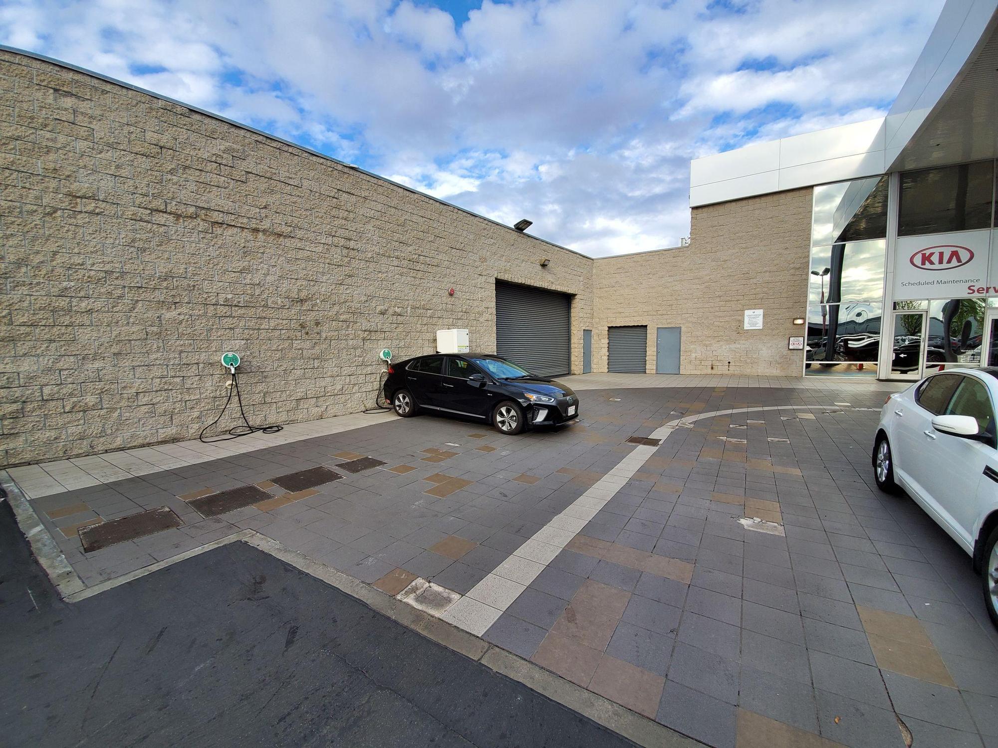 Kia of Irvine PlugShare