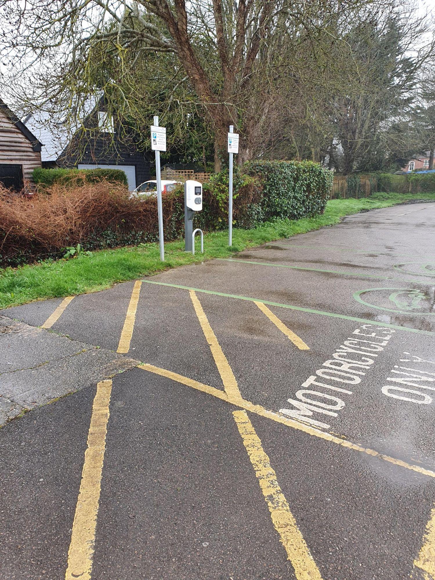 Bosham Car Park Bosham, England EV Station