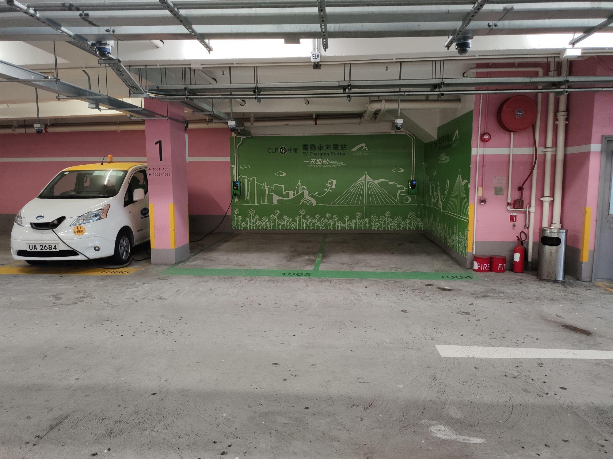 Hong Kong Airport Car Park www.plugshare.com