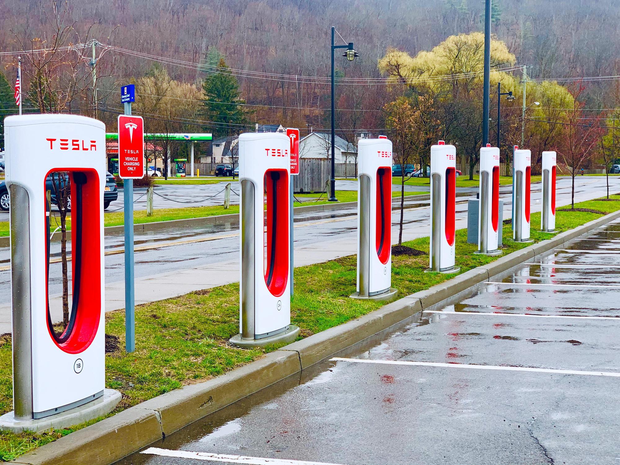 South Meadow Marketplace Ithaca, NY EV Station