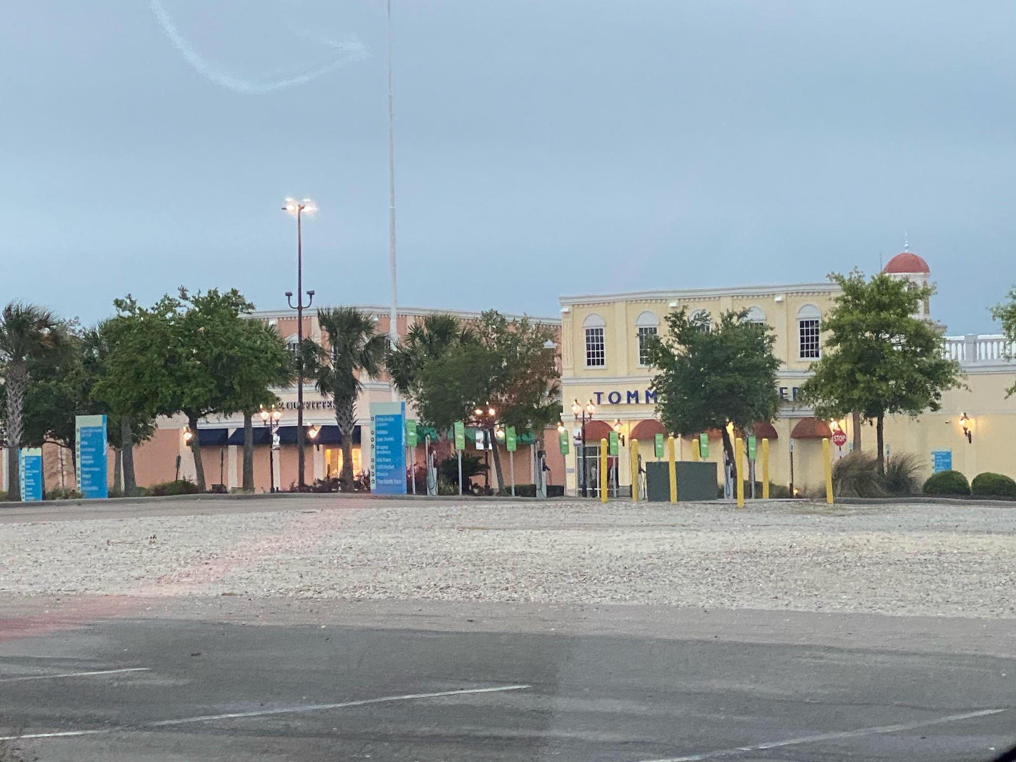 Tanger Outlets Charleston Directory - 2hwuvzg