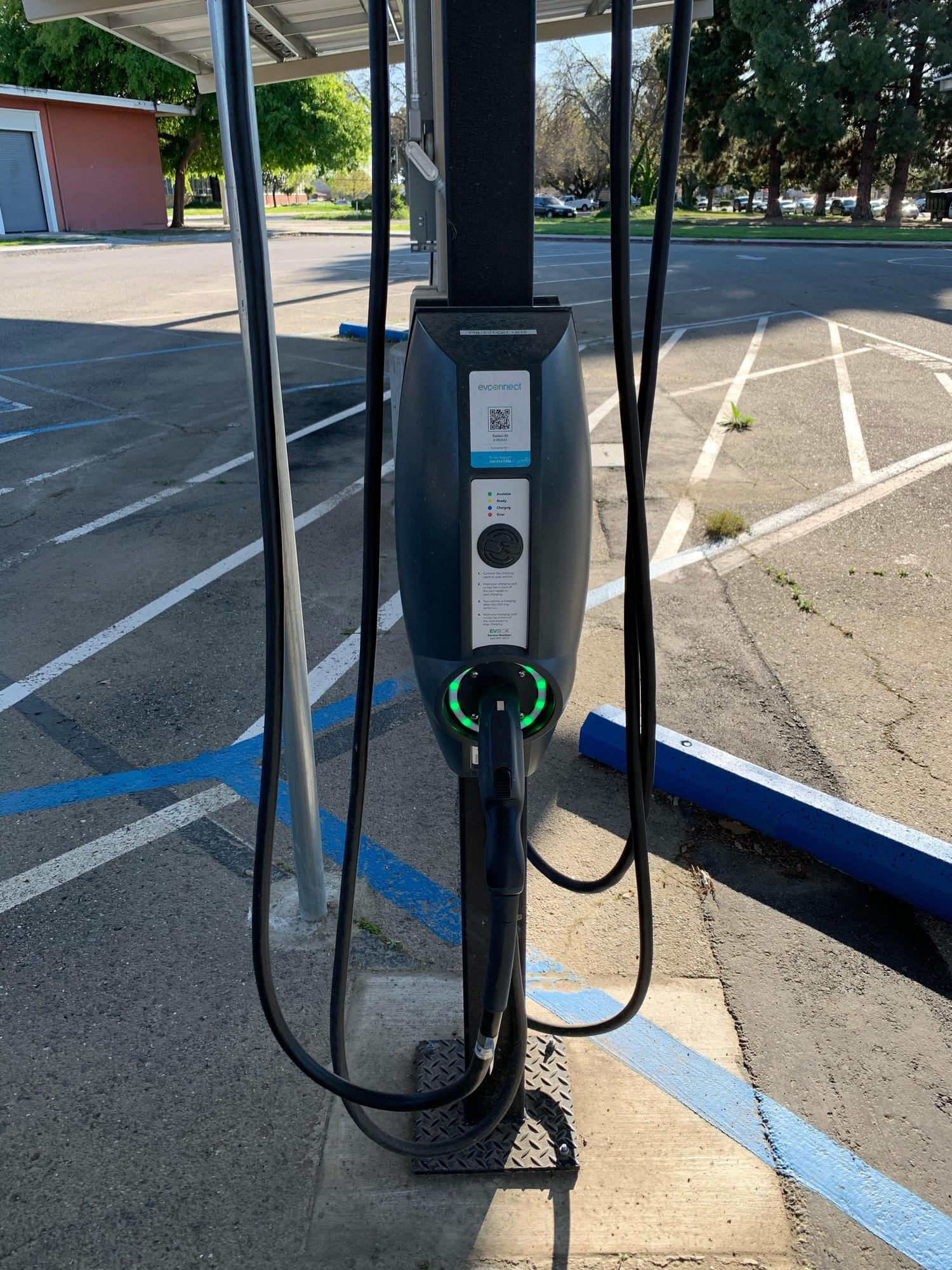 hayward-adult-school-hayward-ca-ev-station