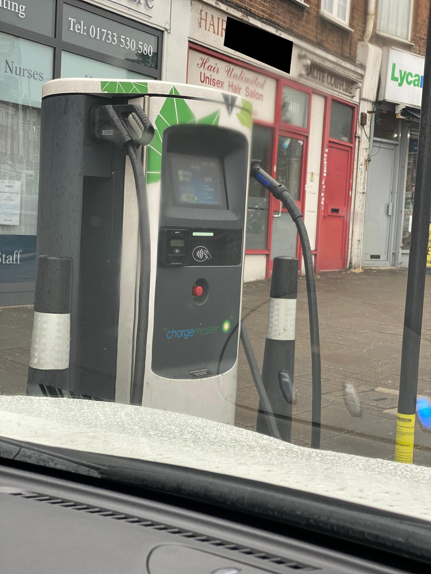 Hendon Way Northbound Parking 397399 Hendon Way, Hendon Central