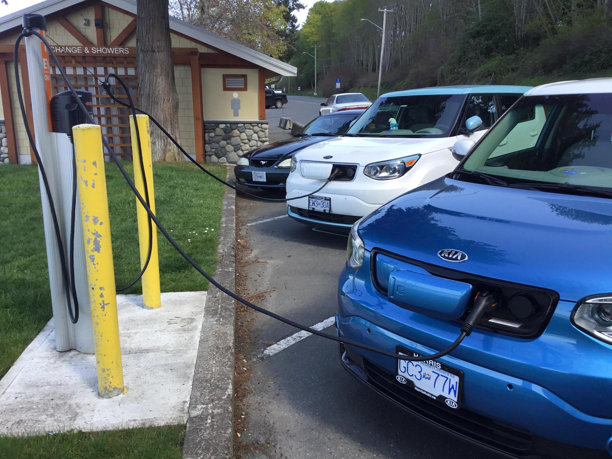 Qualicum Boat Launch Qualicum Beach, BC EV Station