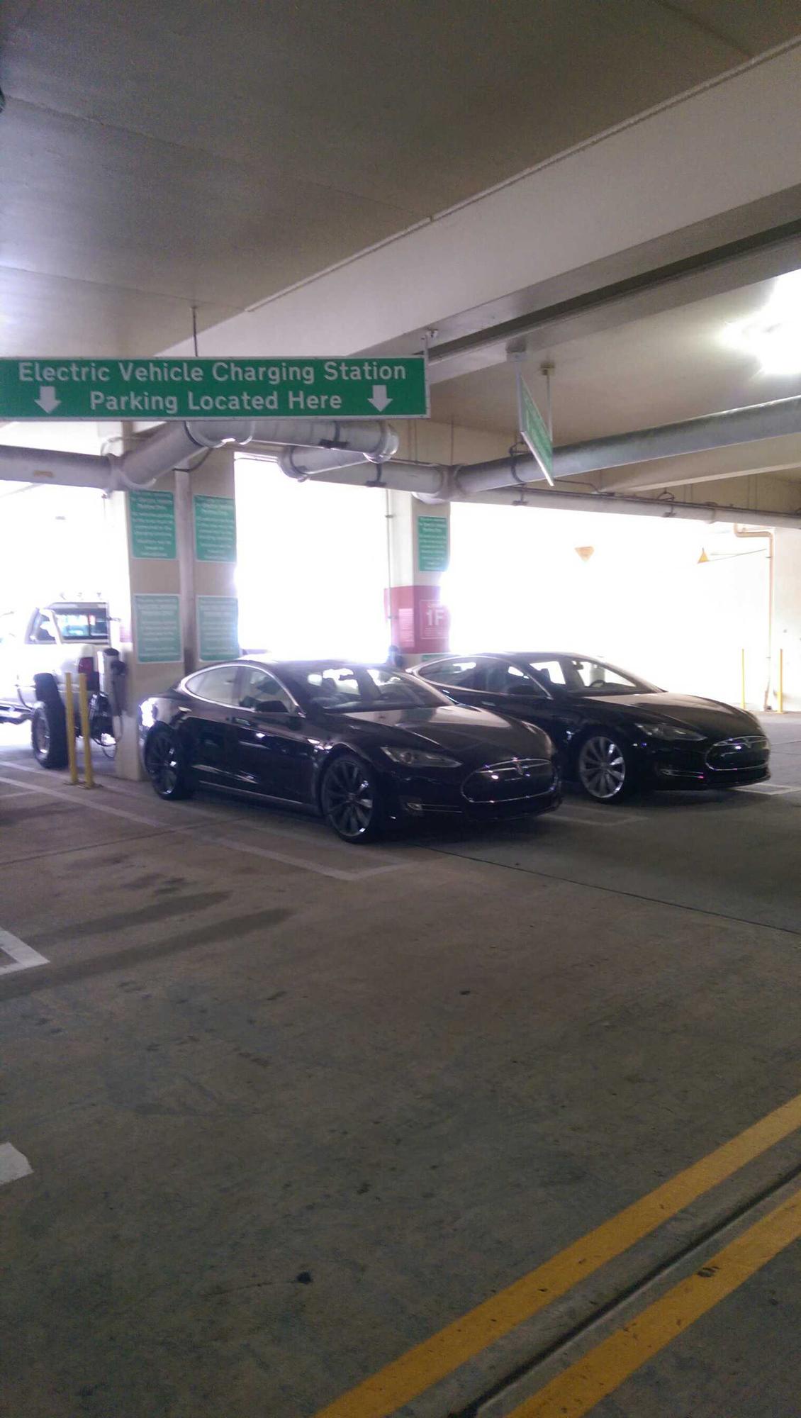 New Orleans International Airport Park MSY Express Economy Garage