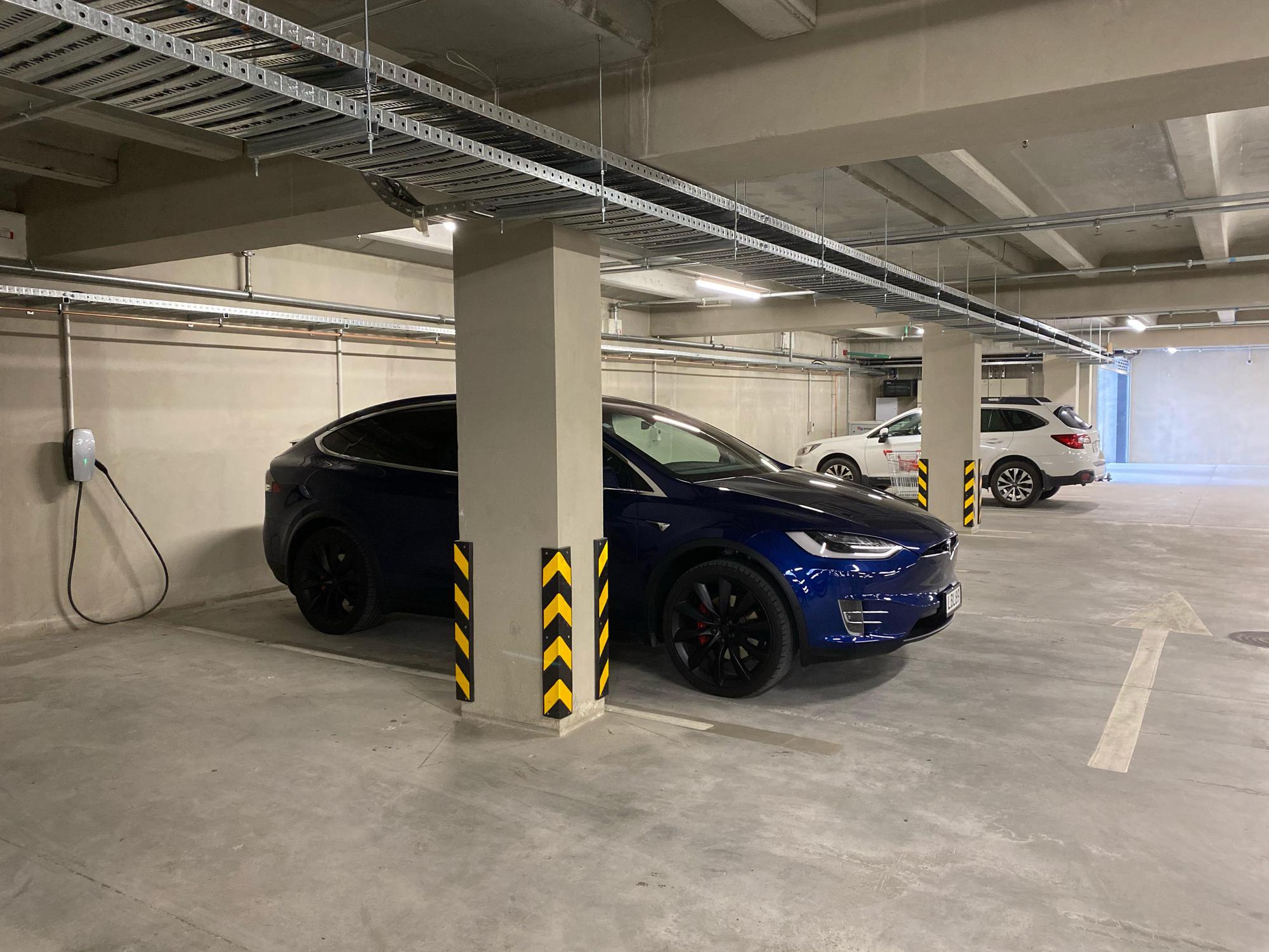 Queenstown Central (Kmart) {Tesla only} Queenstown, Otago EV Station