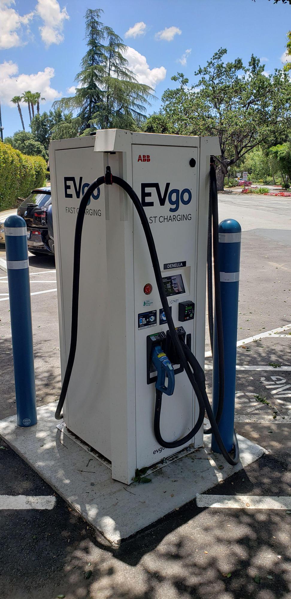 Calabasas Tennis and Swim Club Calabasas, CA EV Station