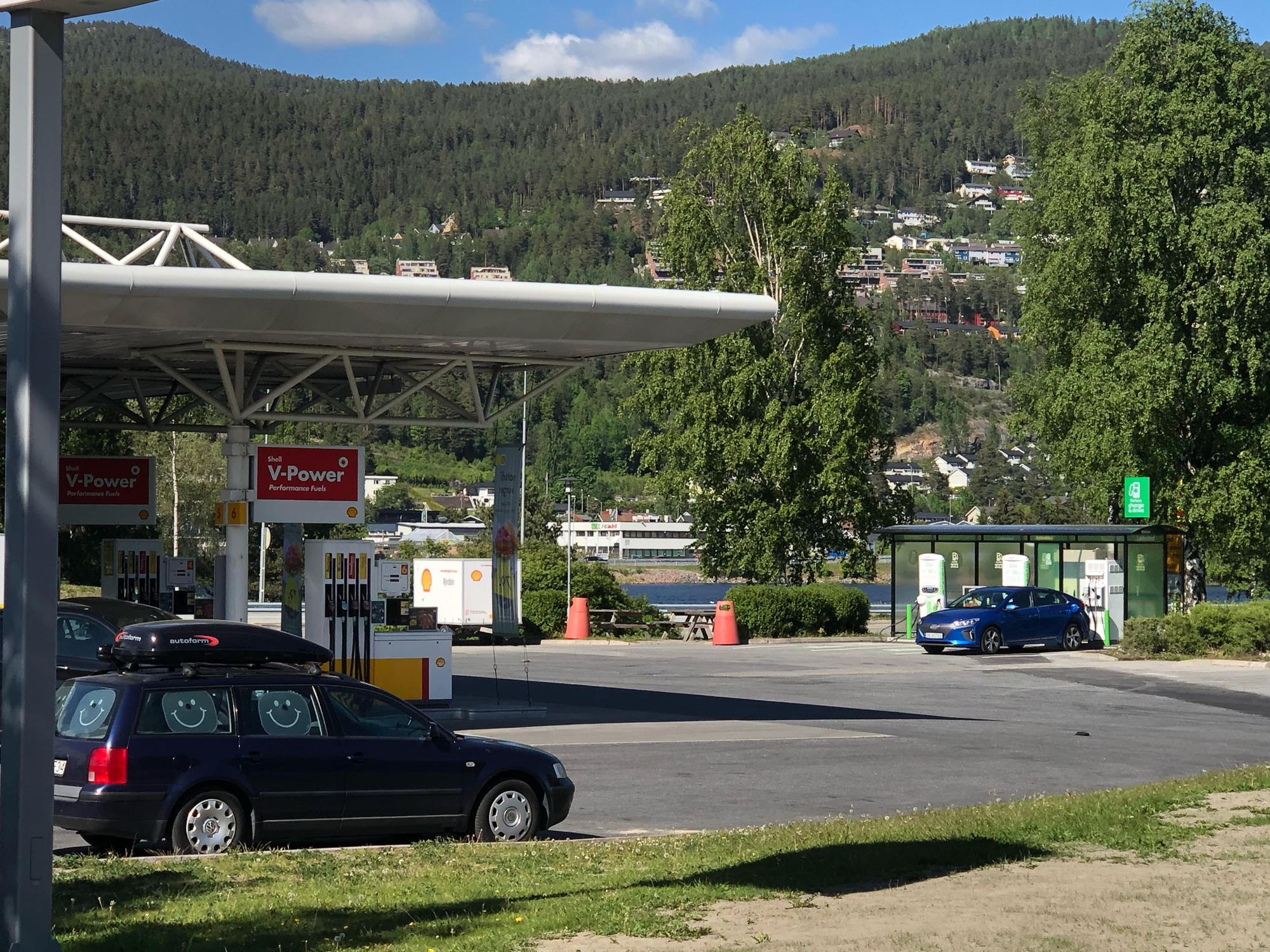 Shell Mjøndalen | Strandveien, 3050 Mjøndalen, Norge | EV Station