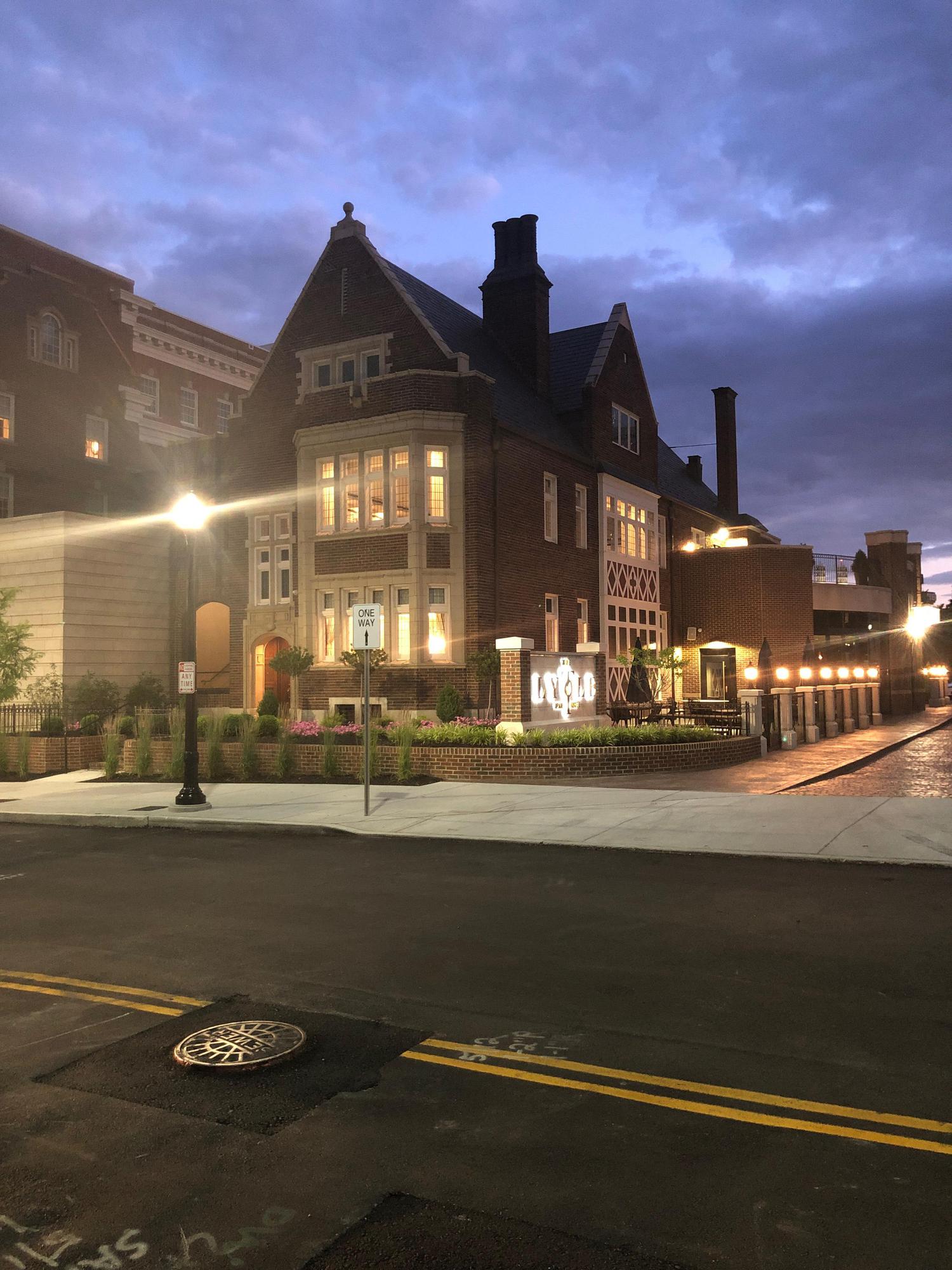 The Lytle Park Hotel Newport, OH EV Station