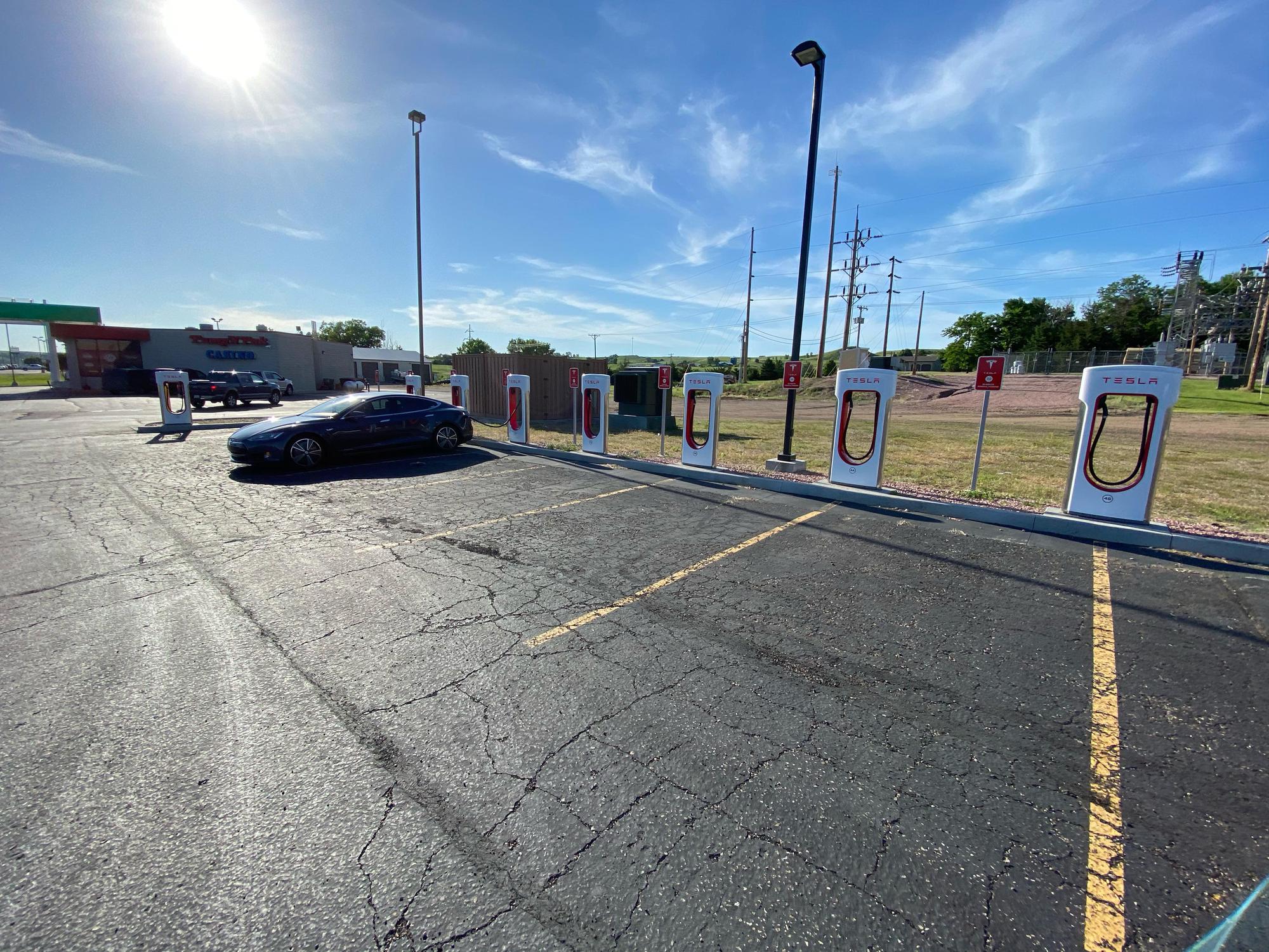 Al's Oasis SD EV Station