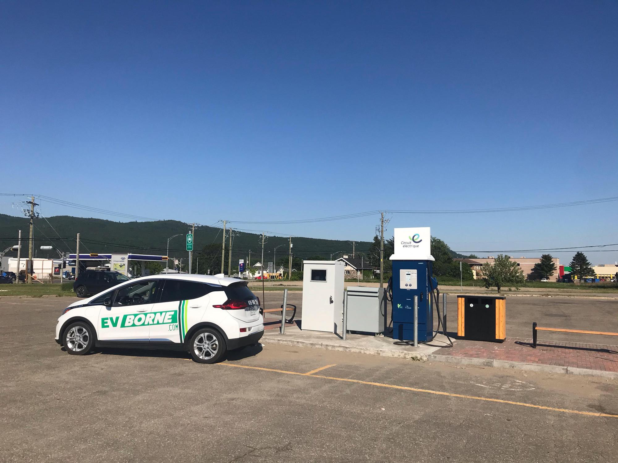 Centre Commercial Le Village BaieSaintPaul, QC EV Station