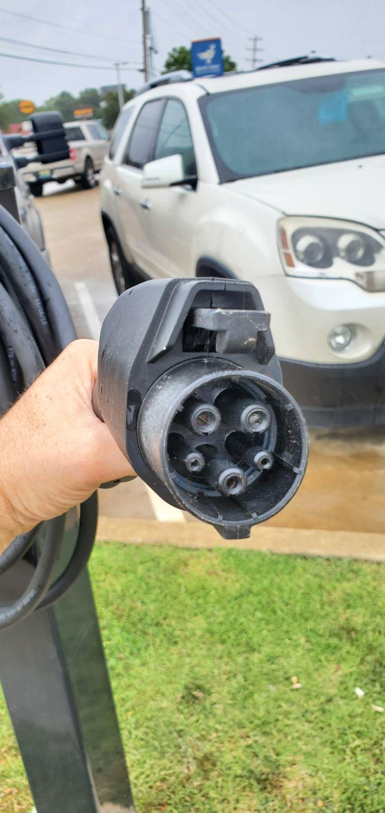 Bill Russell Ford Columbus, MS EV Station