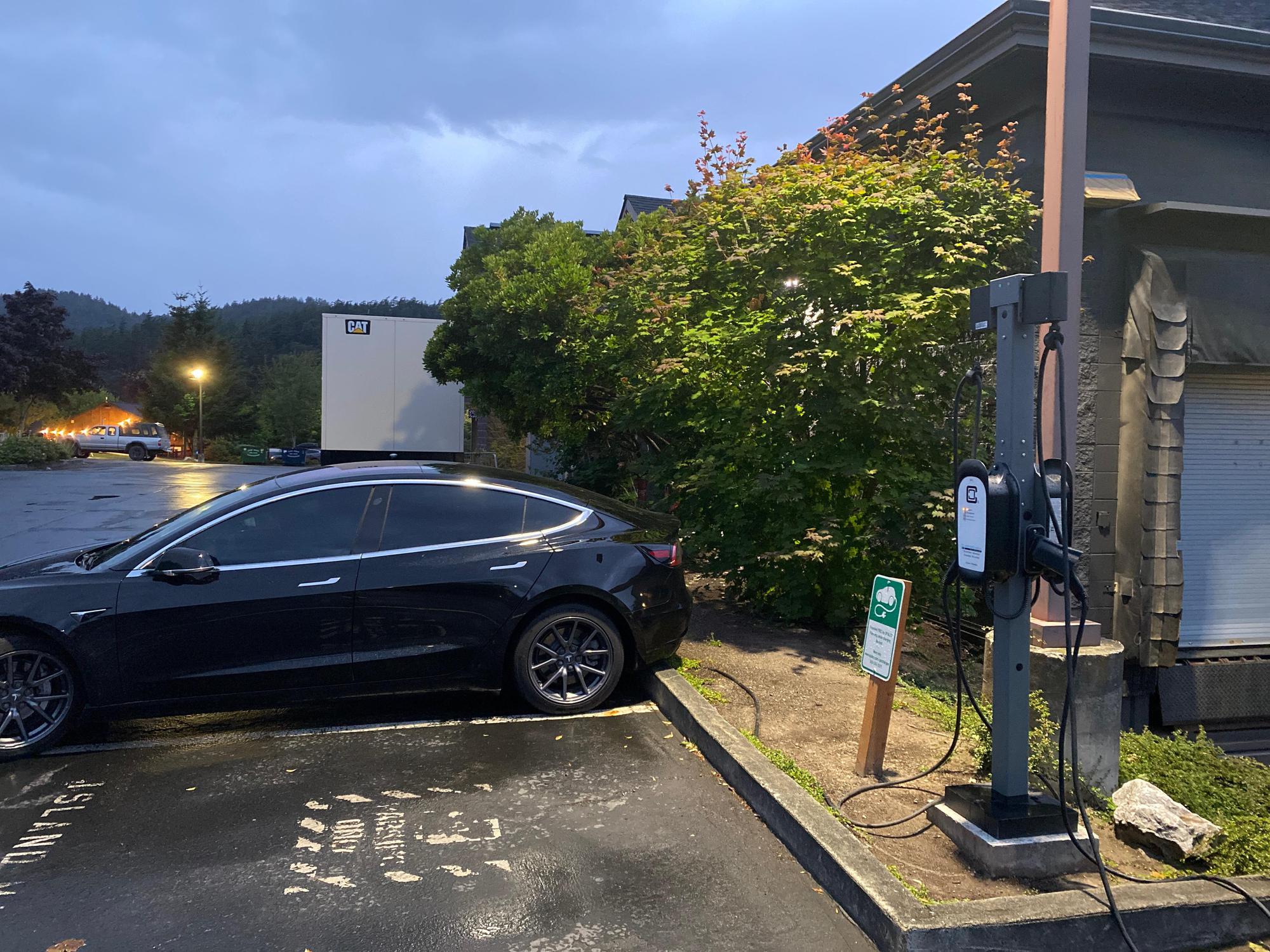 Orcas Island Market Eastsound, WA EV Station
