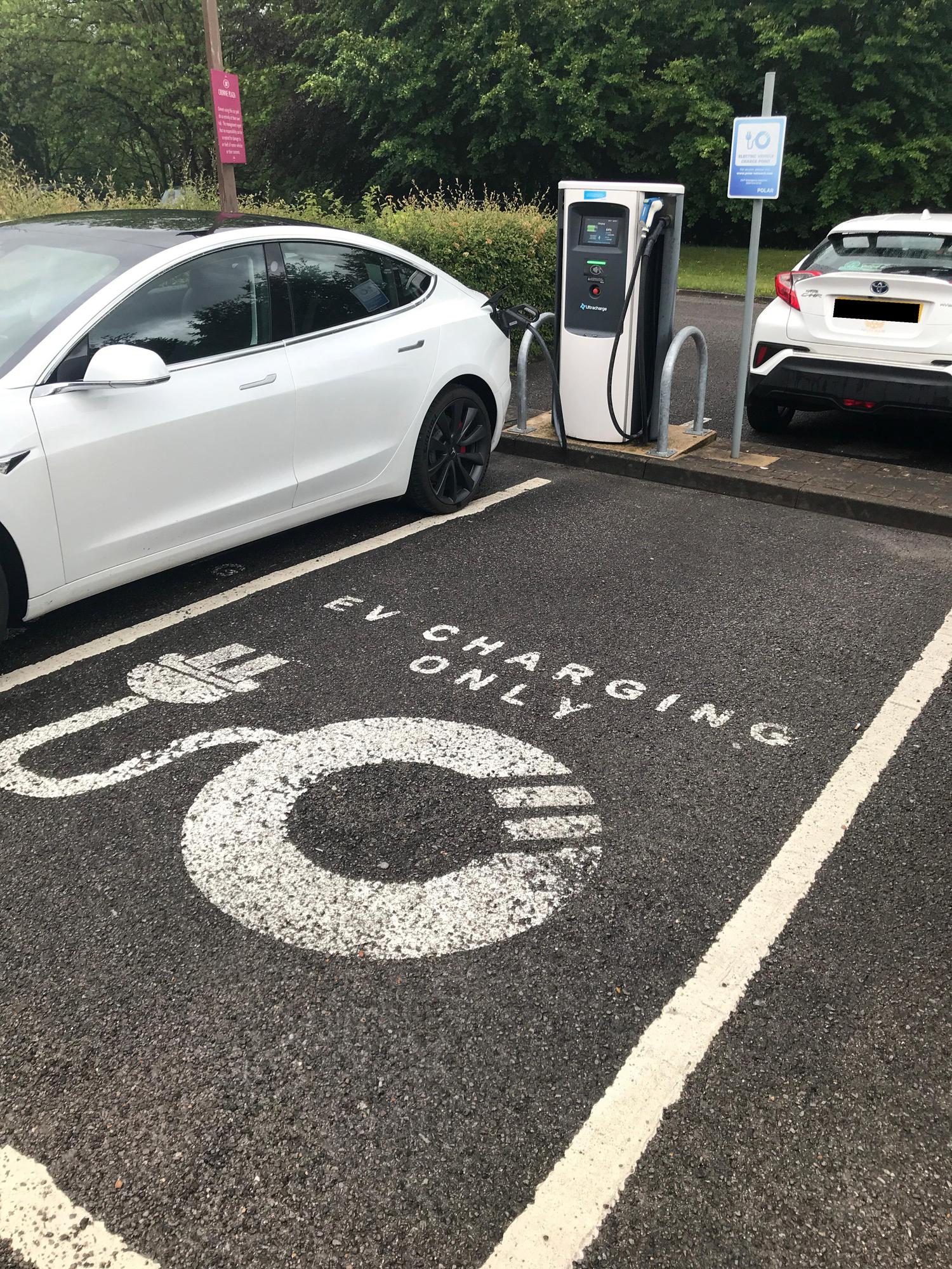 Crowne Plaza Basingstoke Old Common Road Black Dam, Basingstoke, RG21