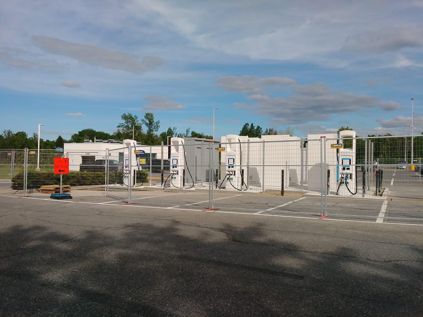 Canadian Tire Drummondville Drummondville, QC EV Station