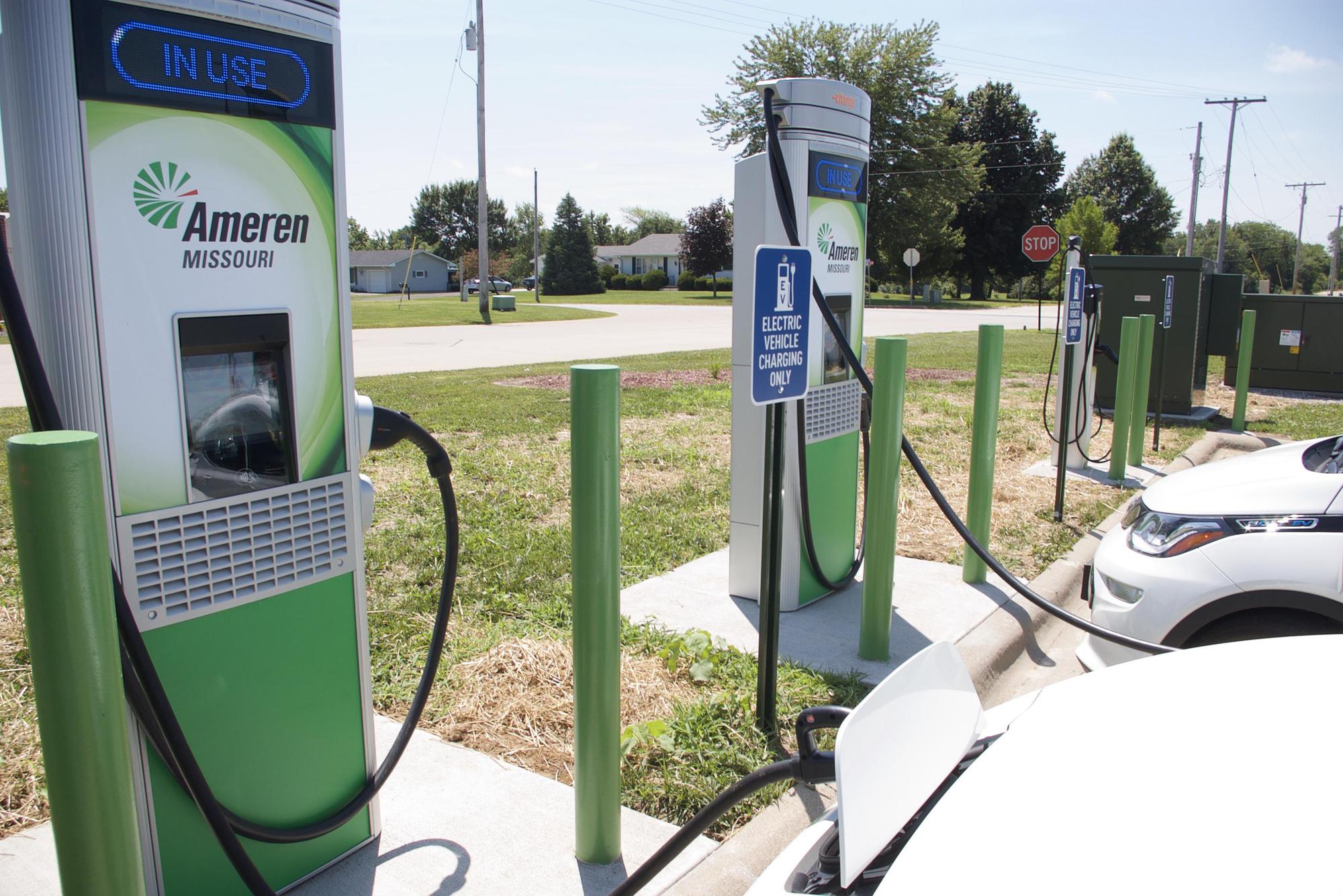 Ayerco Canton, MO EV Station