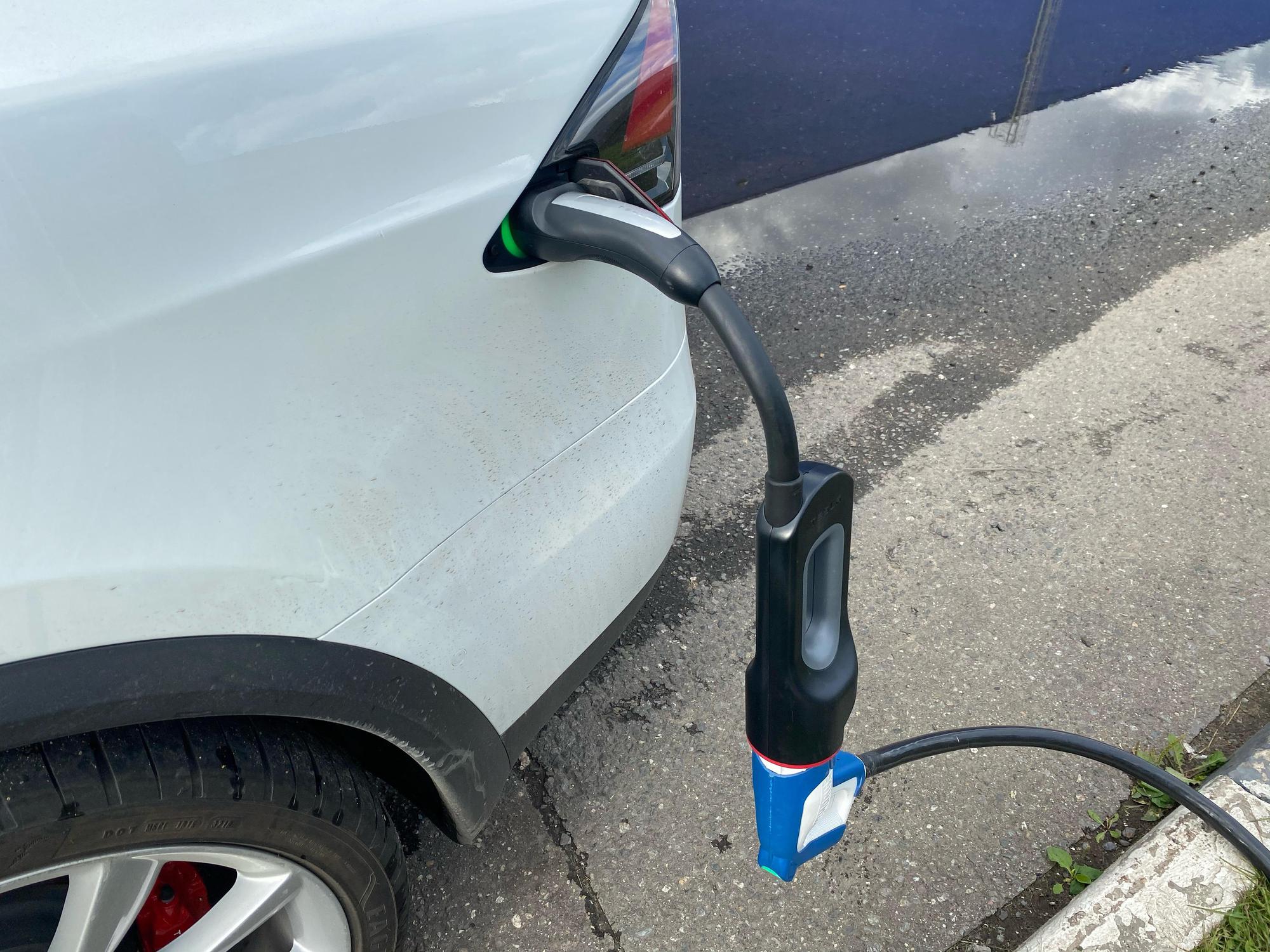 МЕГА Белая дача | Kotelniki, МО | EV Station