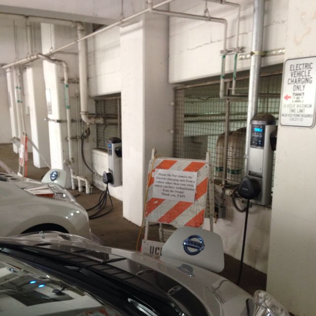 Uc davis pavilion parking structure p davis ca ev station