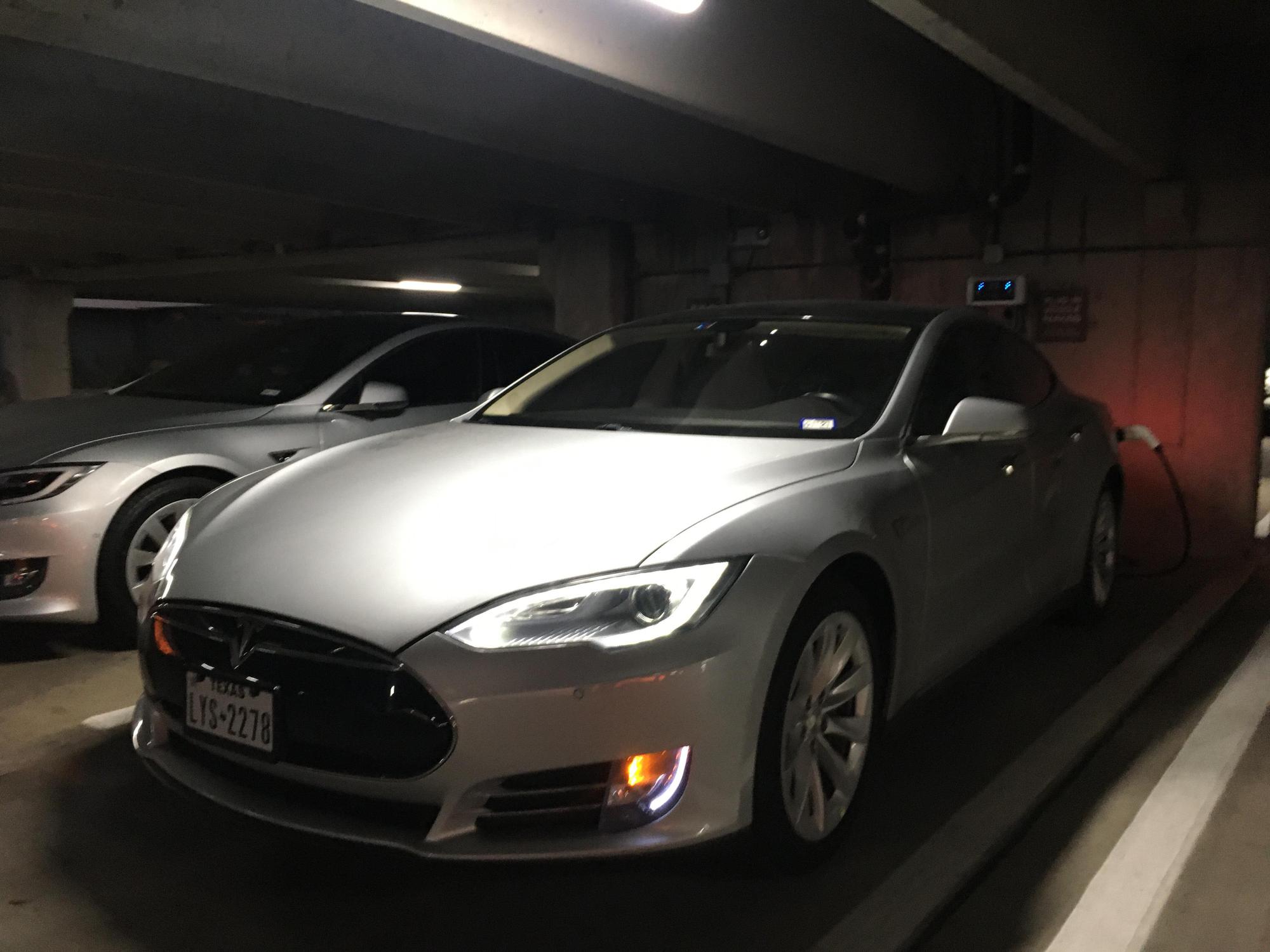 Fossil Company Headquarters Richardson, TX EV Station