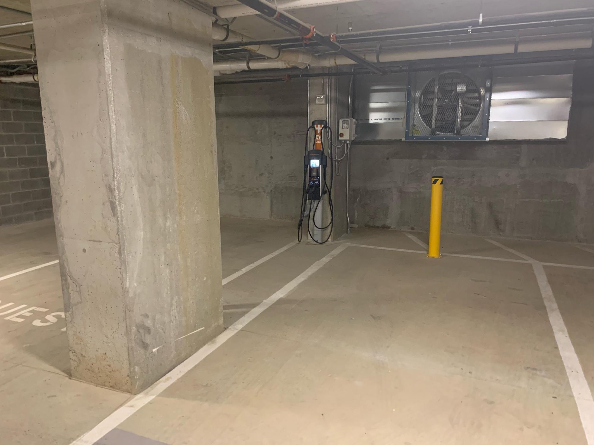 Gentry Buckhead Village Retail/Visitor Parking Atlanta, GA EV Station