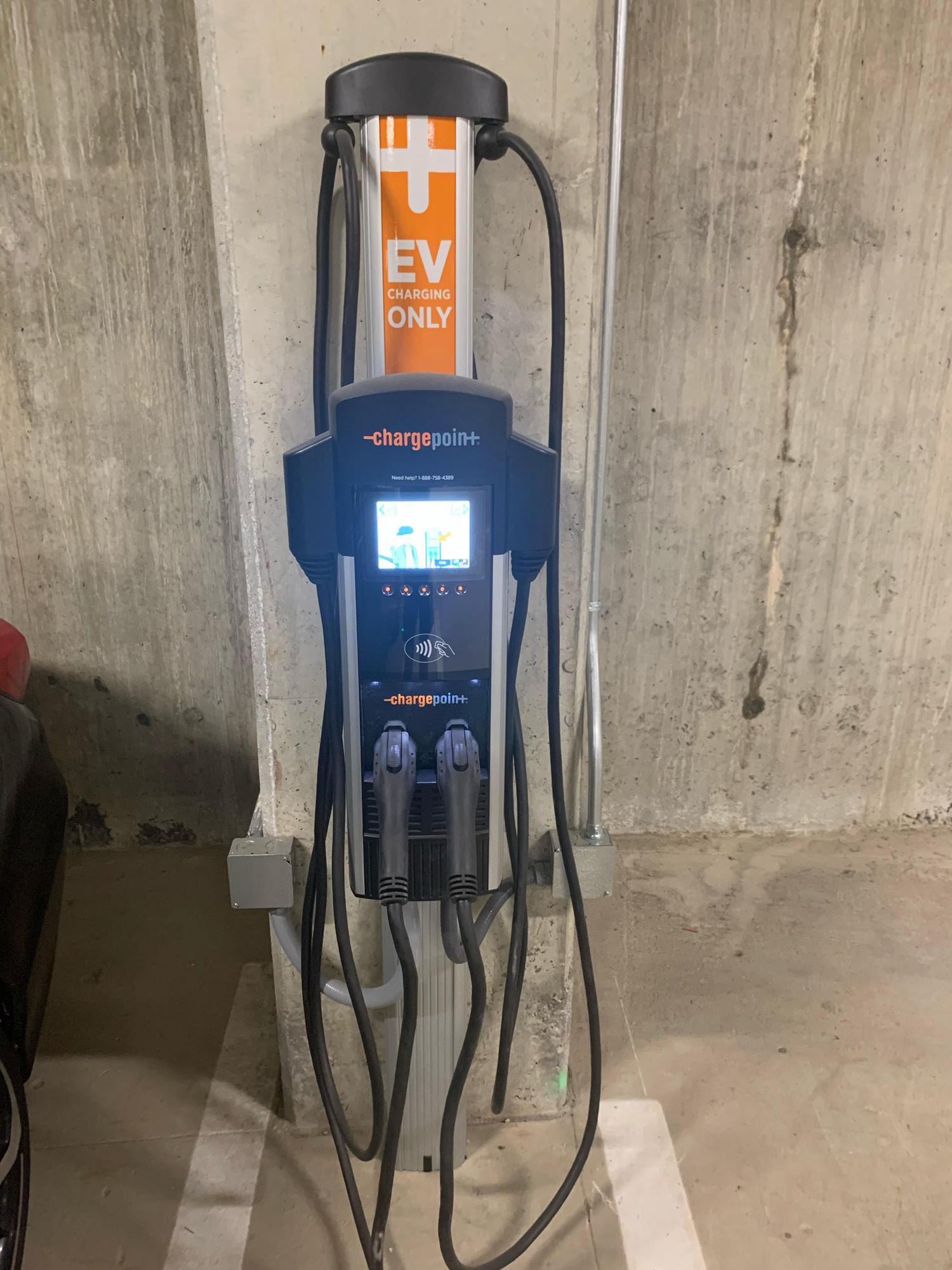 Gentry Buckhead Village Retail/Visitor Parking Atlanta, GA EV Station