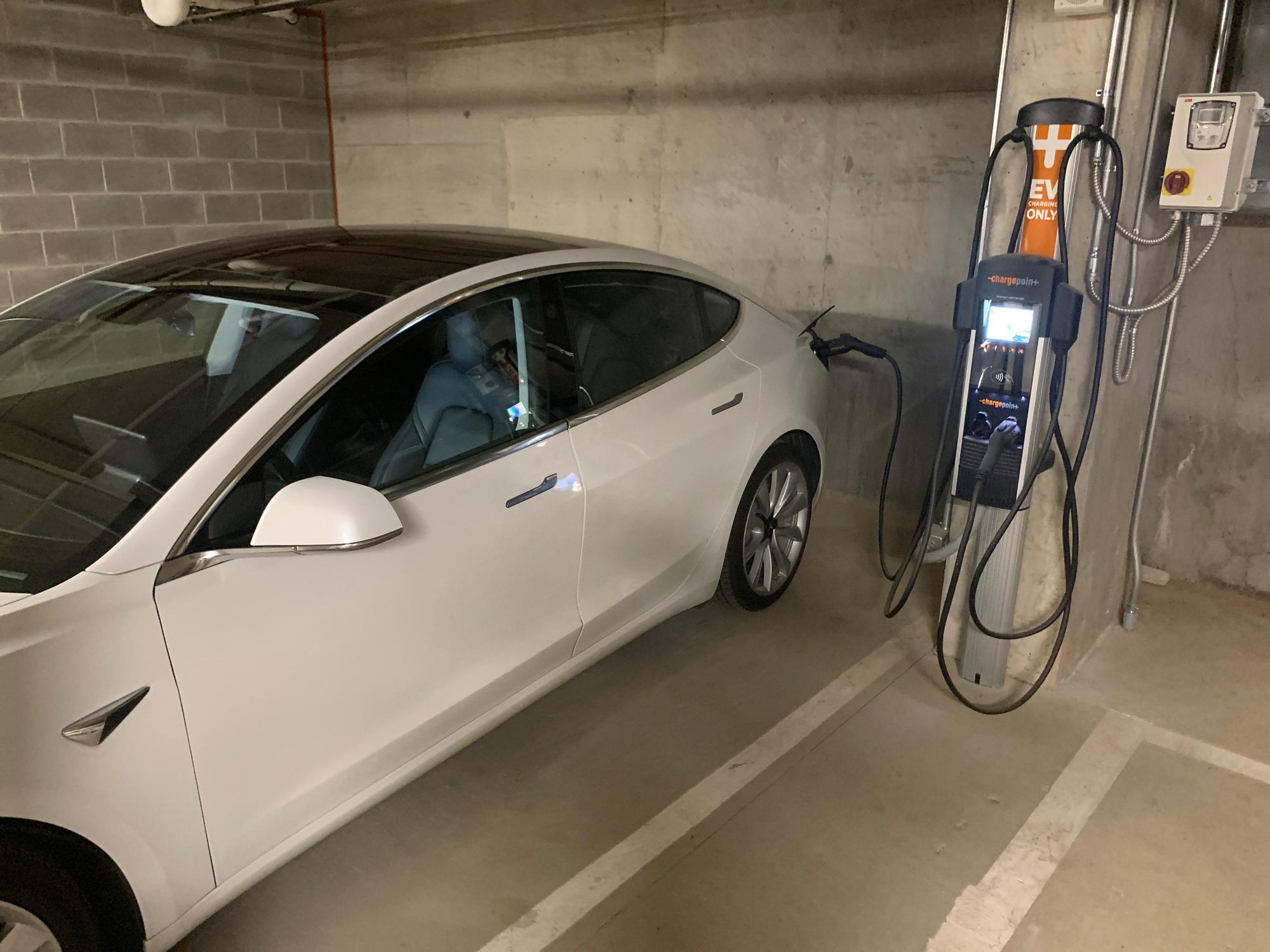 Gentry Buckhead Village Retail/Visitor Parking Atlanta, GA EV Station