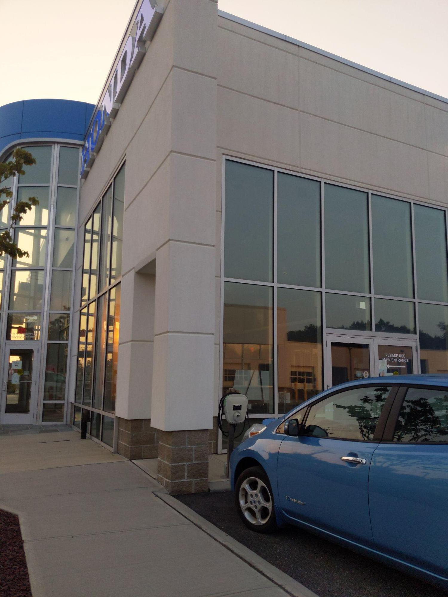 Apple Honda Service Riverhead, NY EV Station
