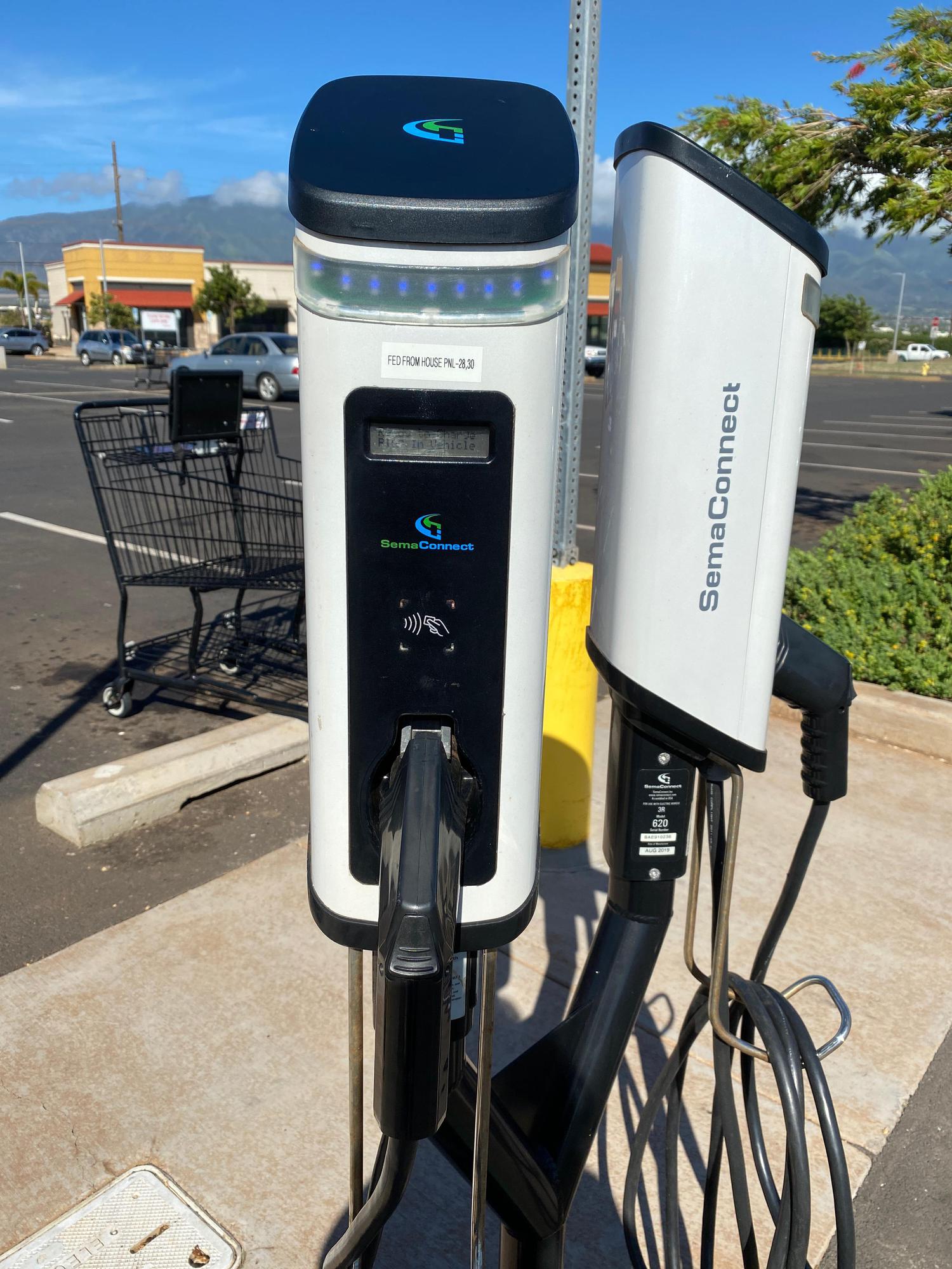 Safeway Kahului, HI EV Station