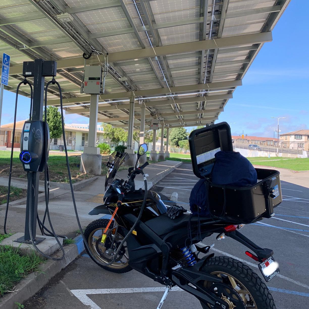 Winton Middle School Hayward, CA EV Station
