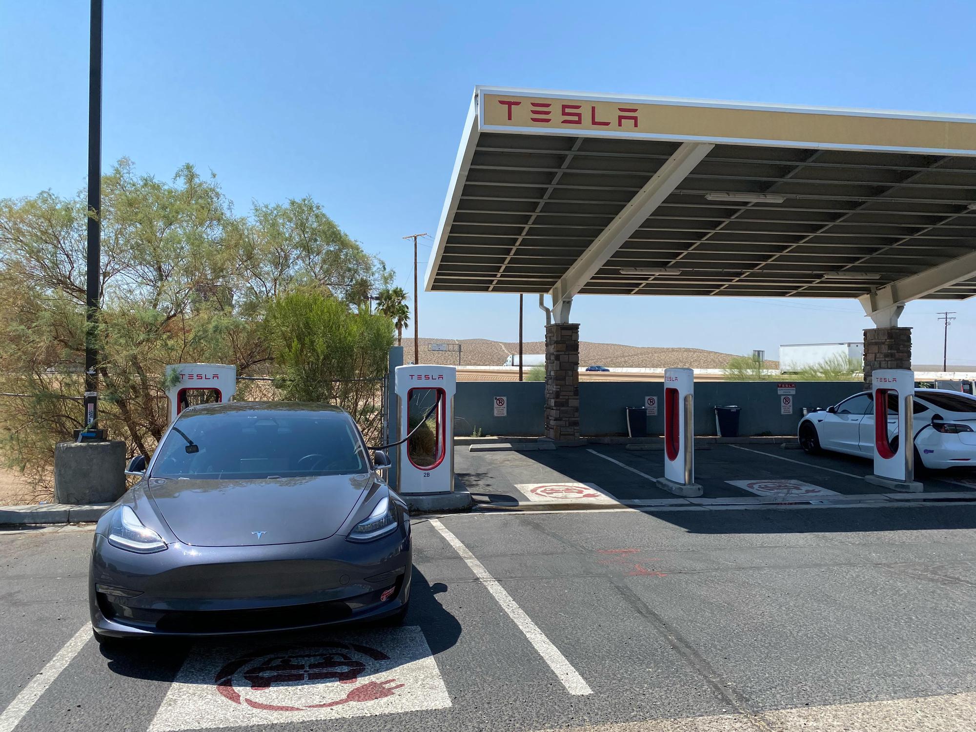 Barstow Supercharger Barstow, CA EV Station