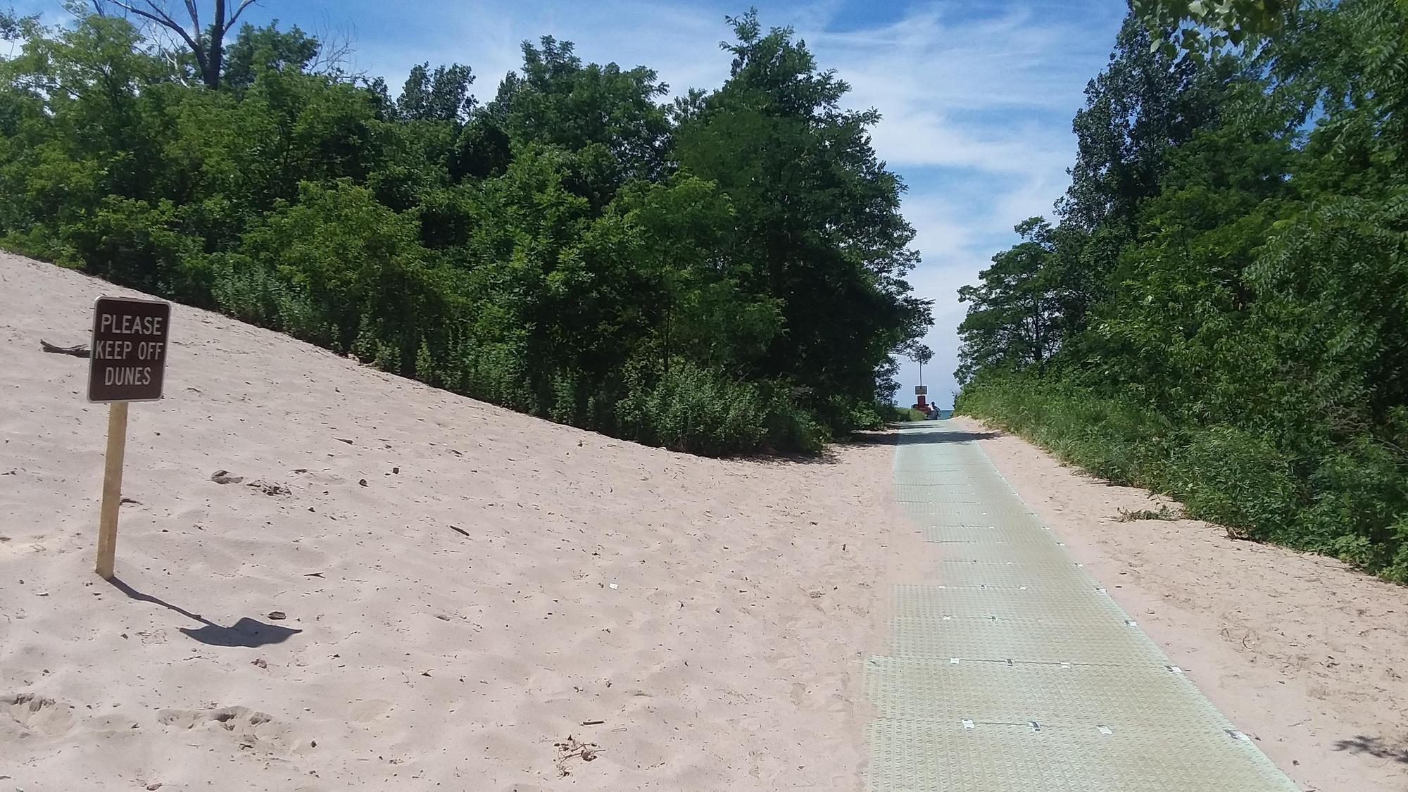 Beach Angola, NY EV Station
