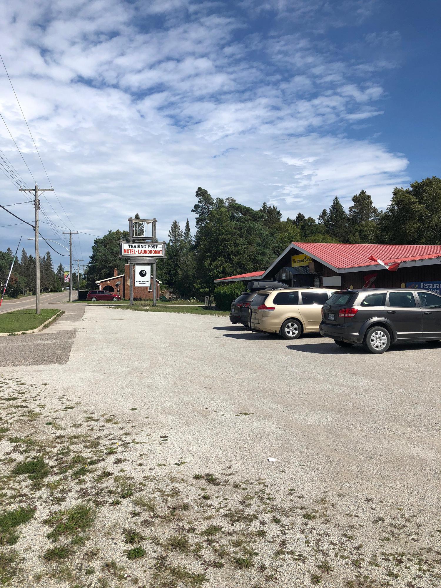 Huron Sands Motel and Restaurant | PlugShare