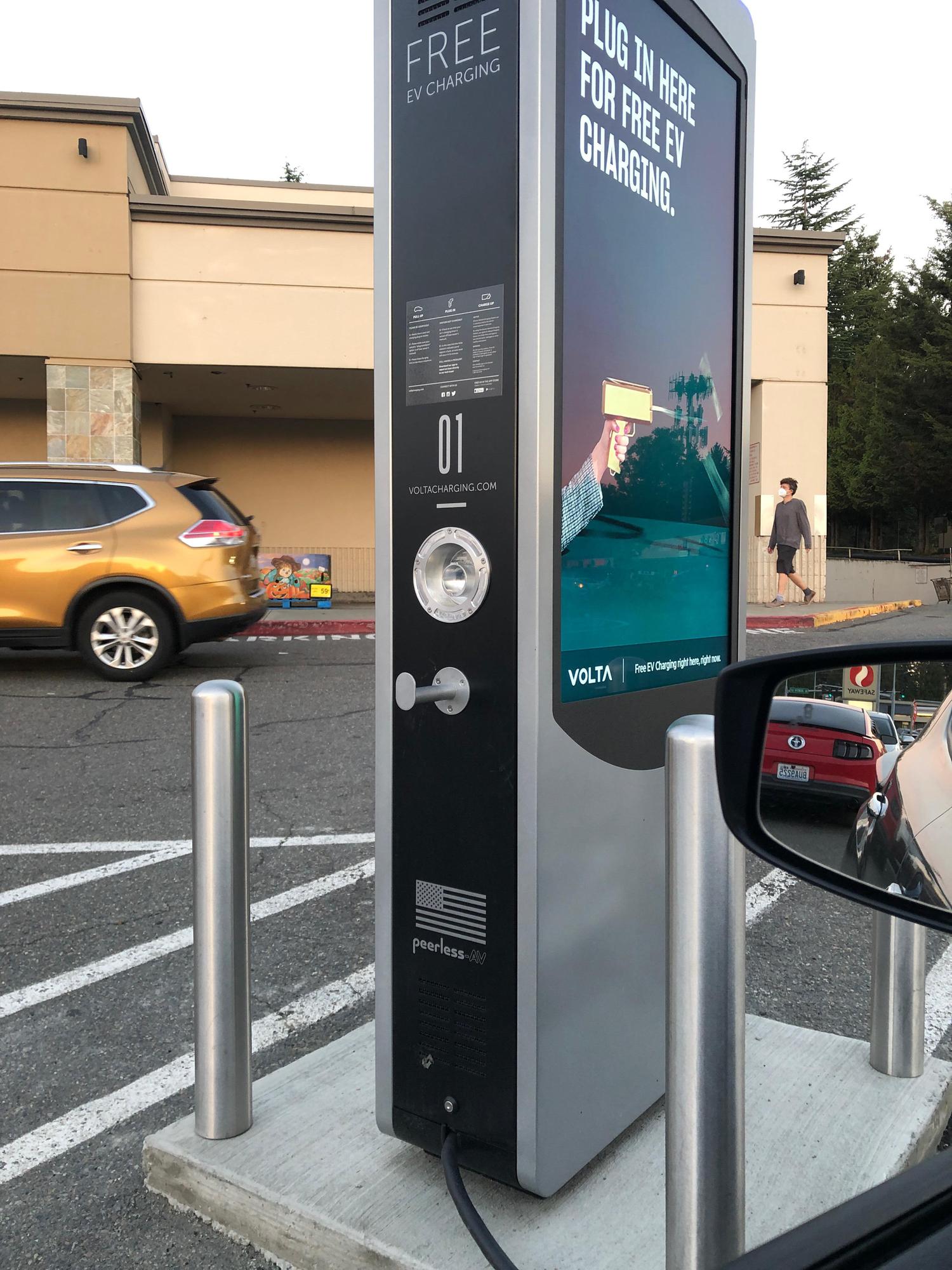Safeway Kent, WA EV Station