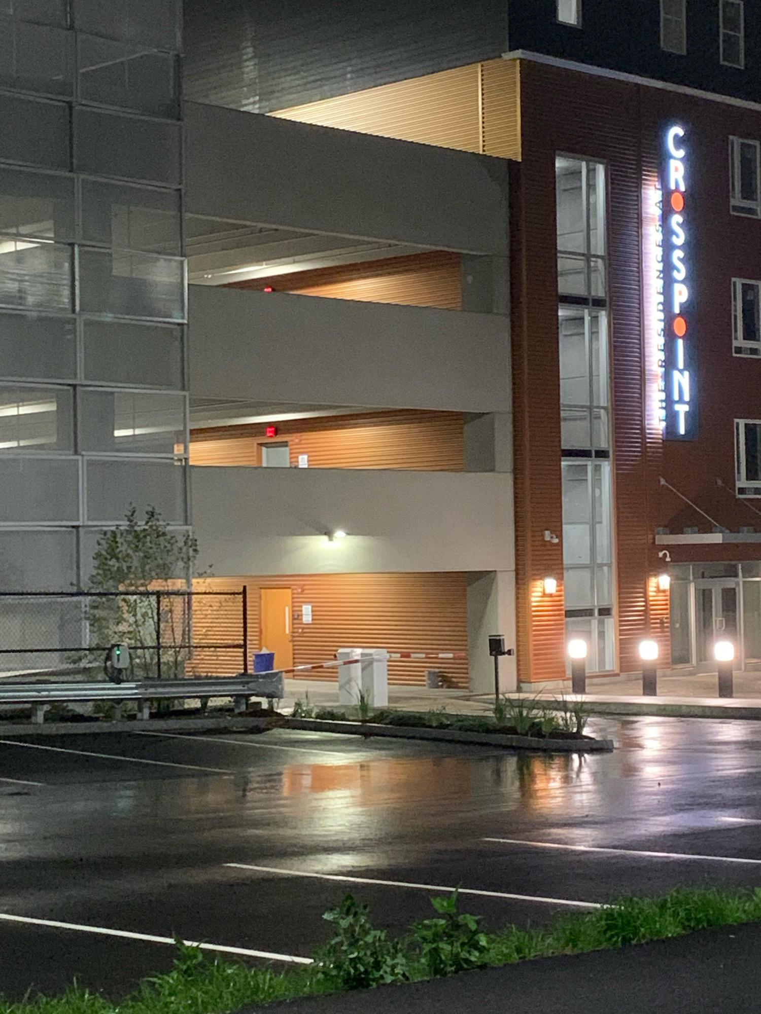 Cross Point Parking Garage | PlugShare