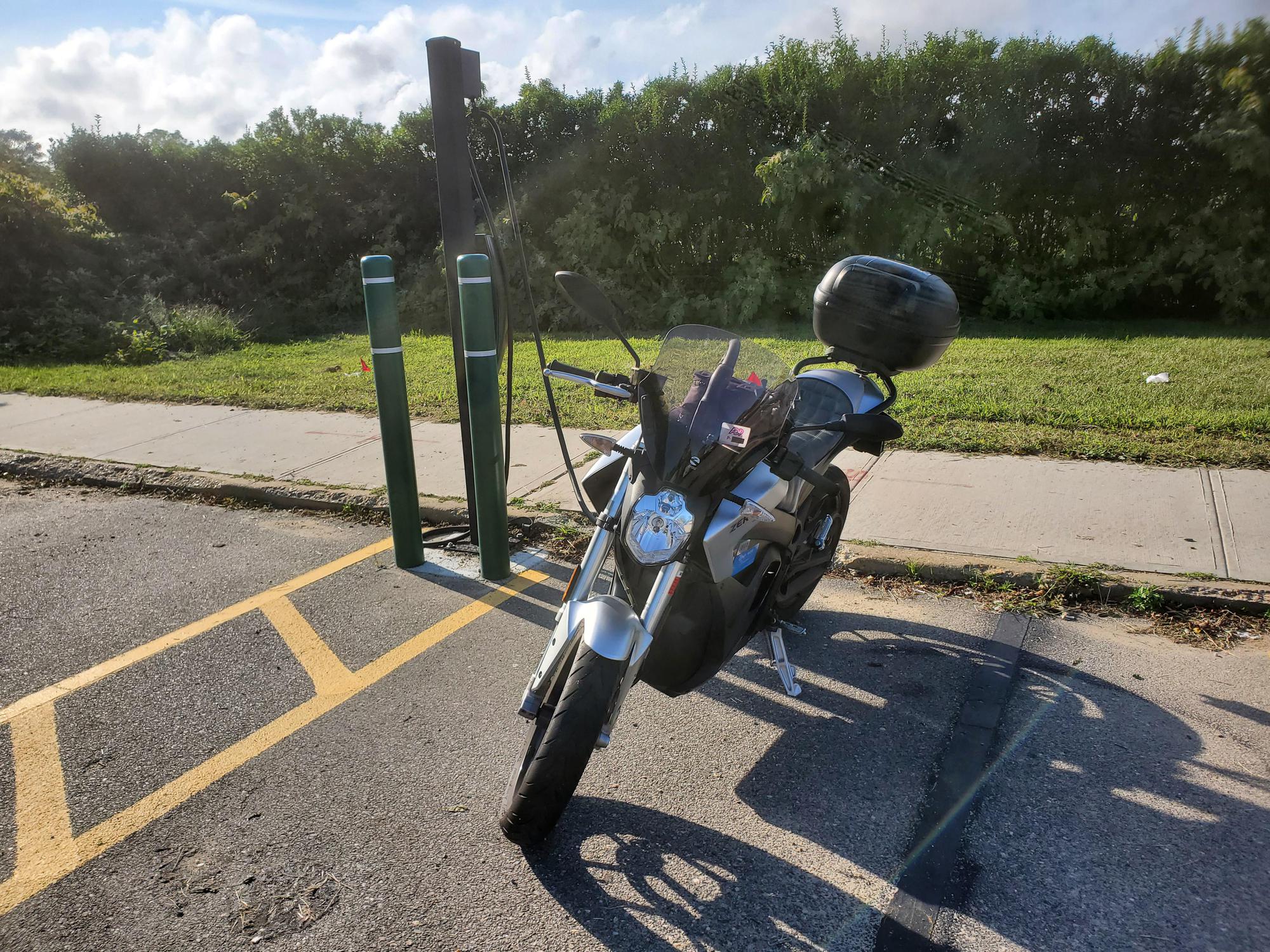 Amagansett Village Parking Lot East Hampton, NY EV Station