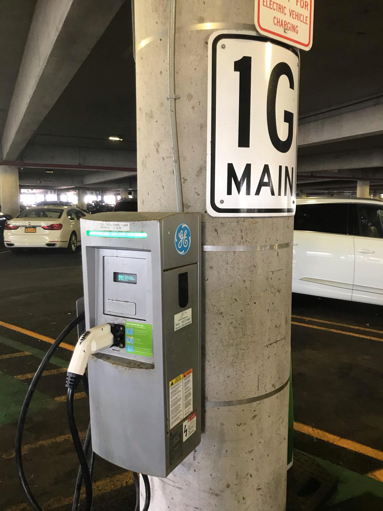 Rochester Airport Parking Garage Rochester, NY EV Station