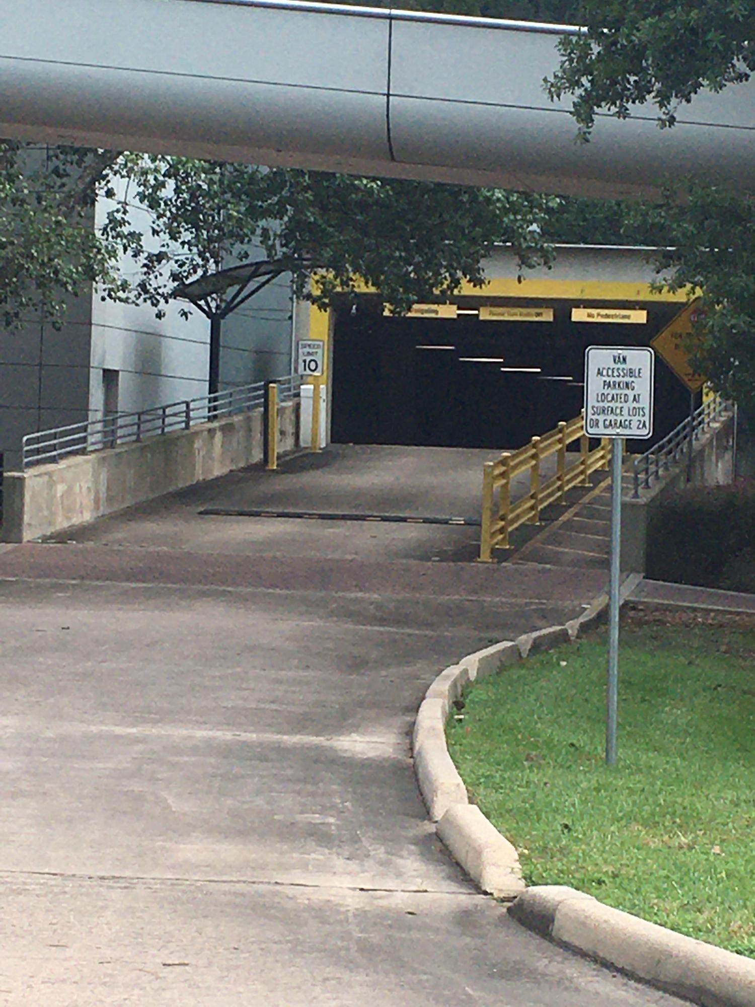 HPE Parking Garage 6 Houston, TX EV Station
