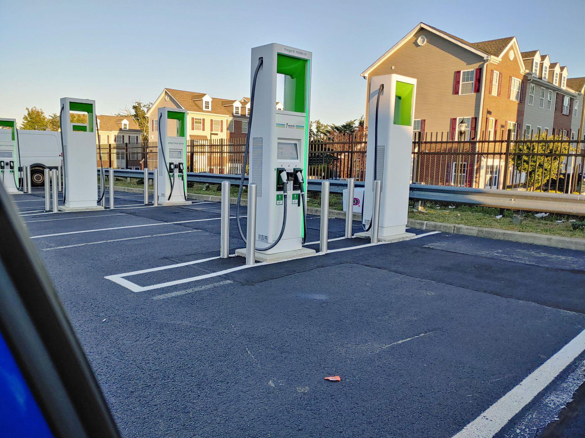 Walmart Supercenter Somerdale, NJ EV Station