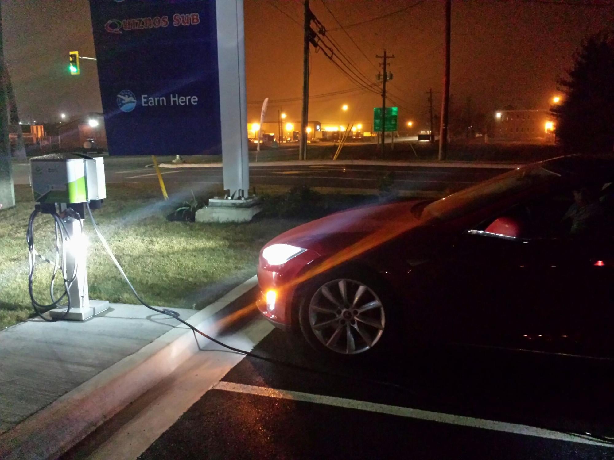 Crossroads Gas Station Hanwell, NB EV Station