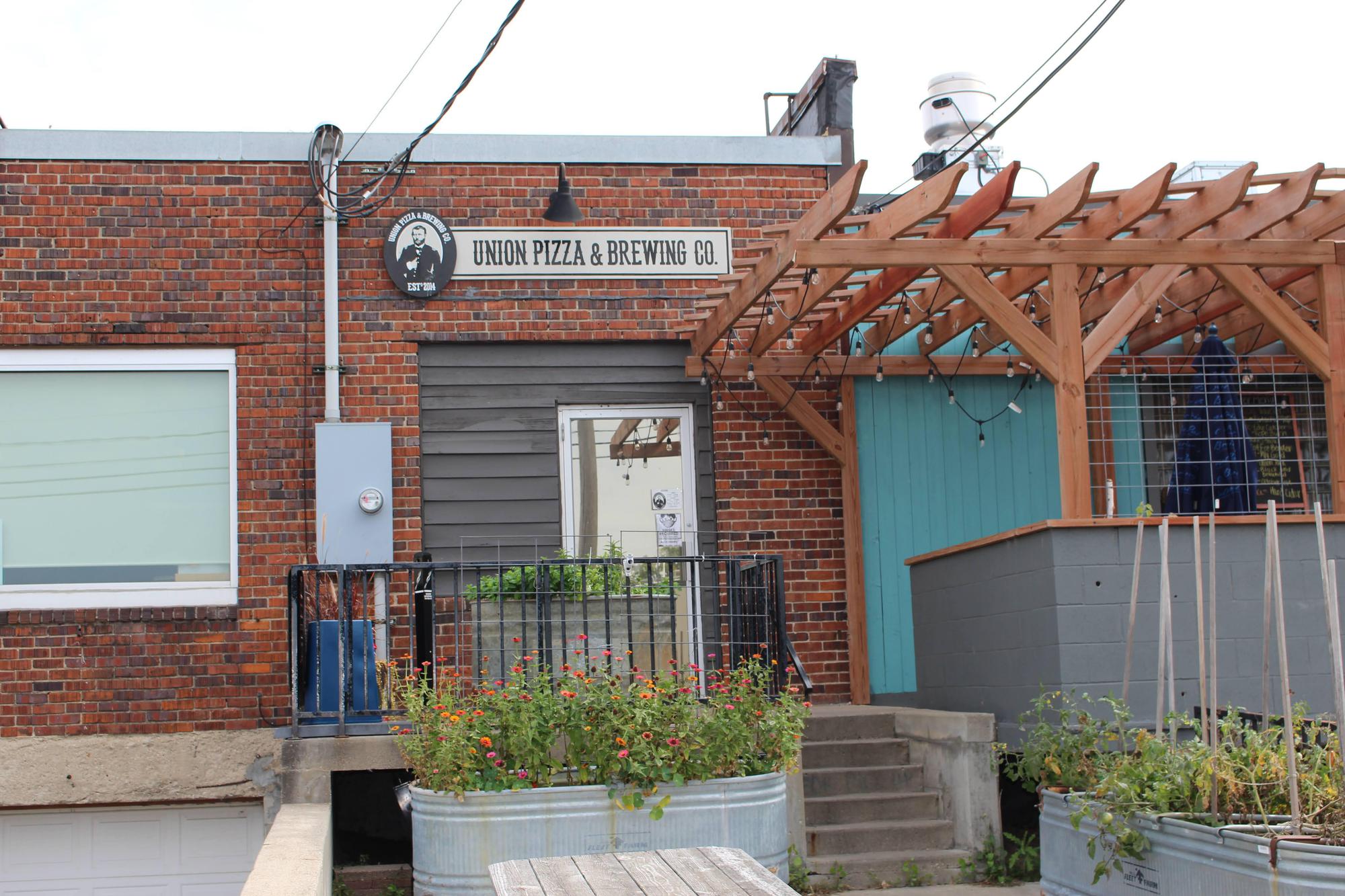 Service Food Market Fergus Falls, MN EV Station