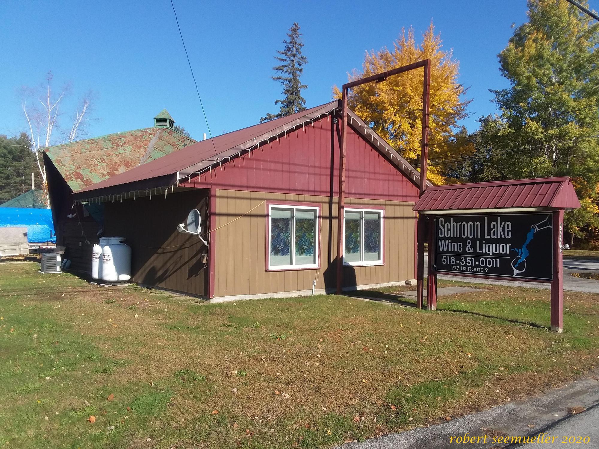 Schroon Lake Wine & Liquor Schroon Lake, NY EV Station