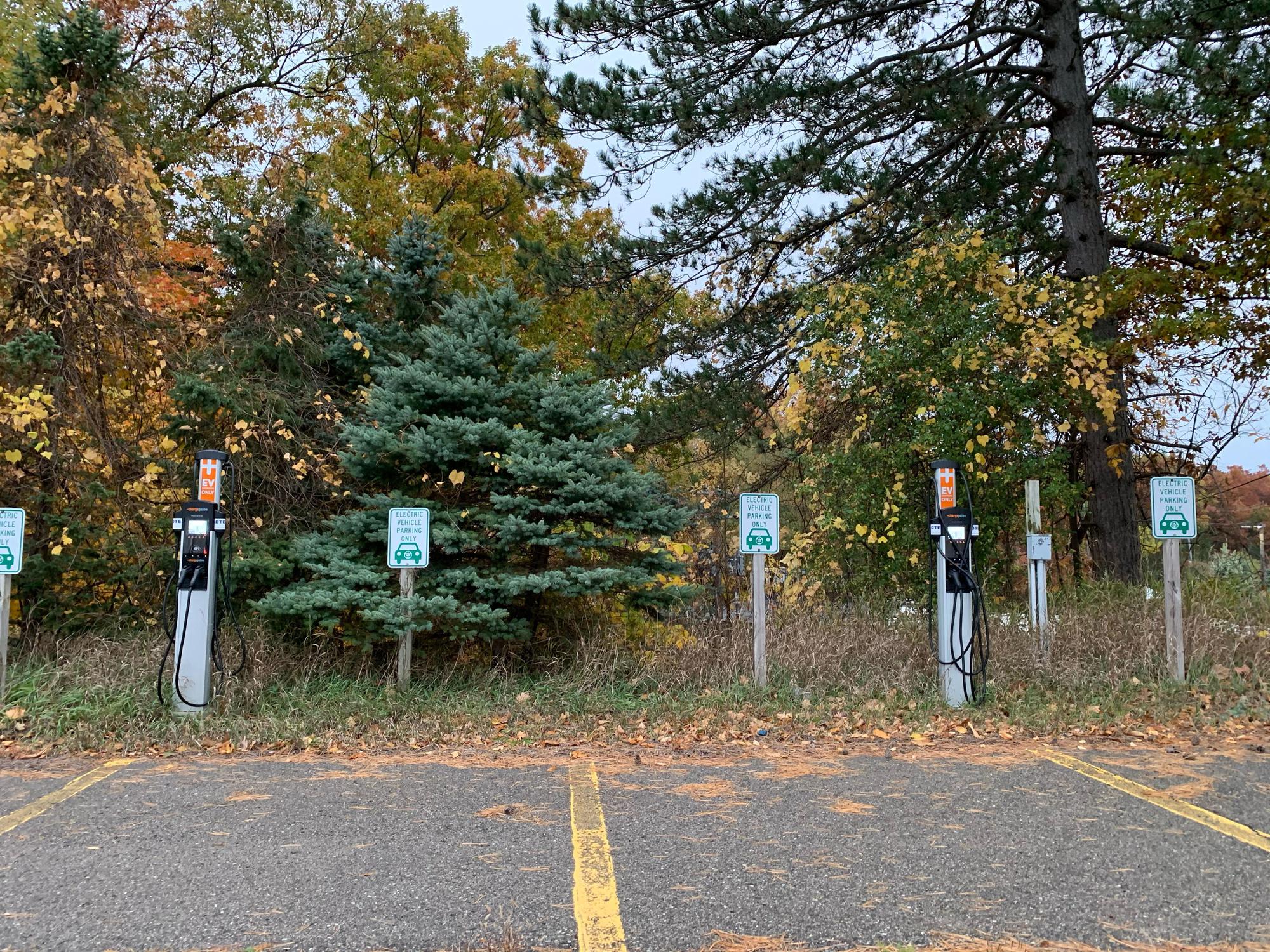 Pine Knob Ski Independence Charter Township, MI EV Station