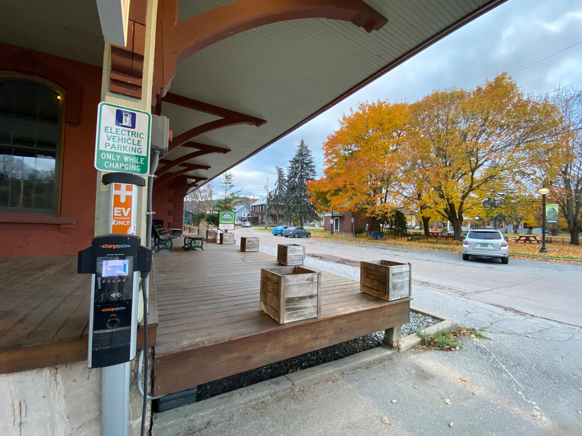 Green Mountain Coffee & Visitor Center Waterbury Village Historic