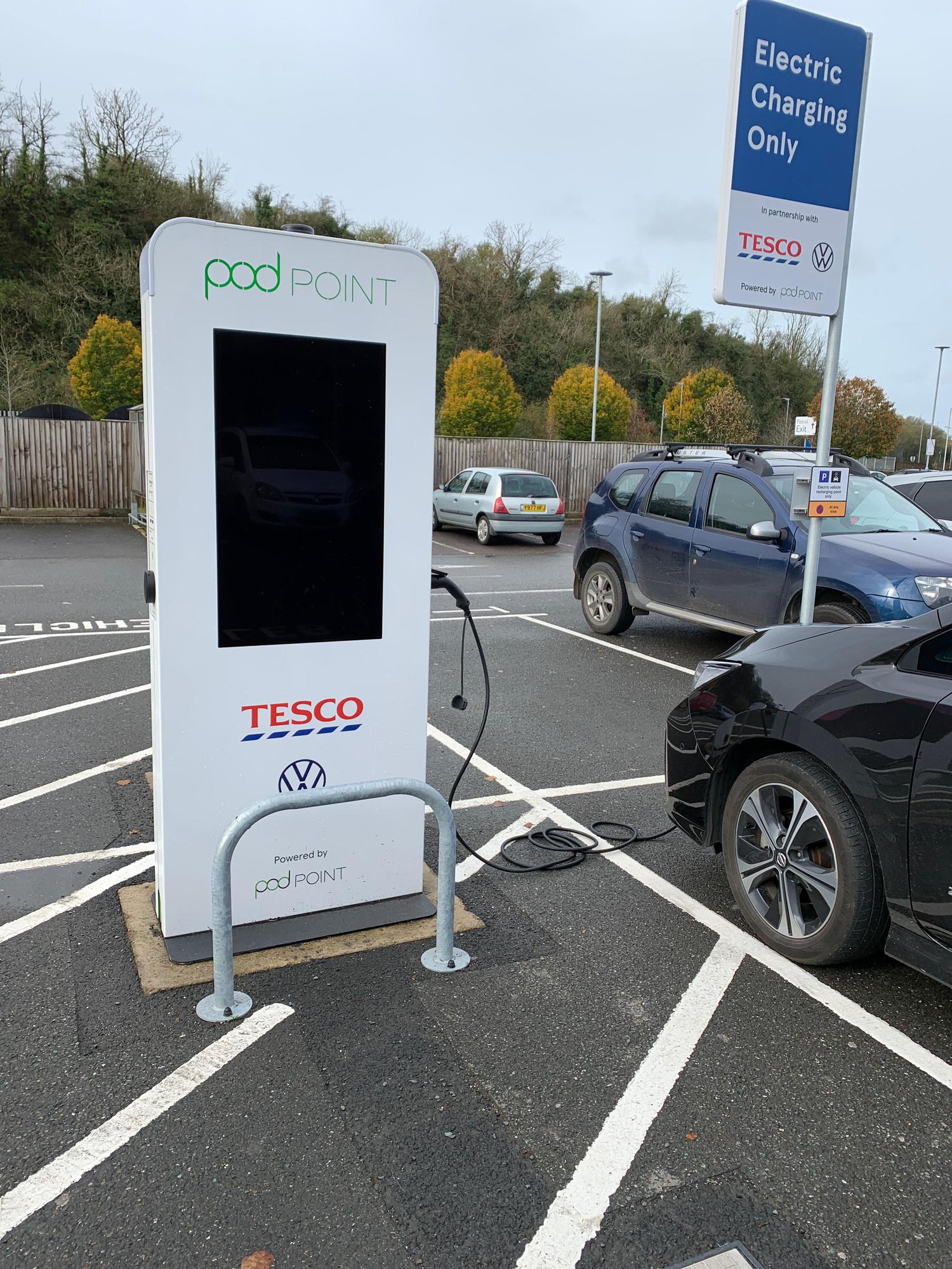 Tesco Extra Barnstaple Taw View Barnstaple Retail Park, Barnstaple