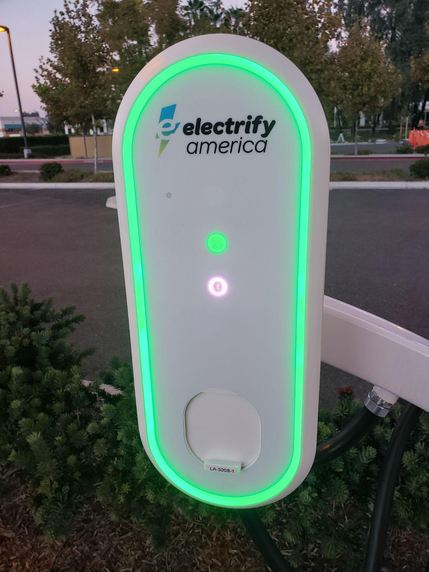 Kaiser Permanente Temecula Medical Offices Temecula, CA EV Station