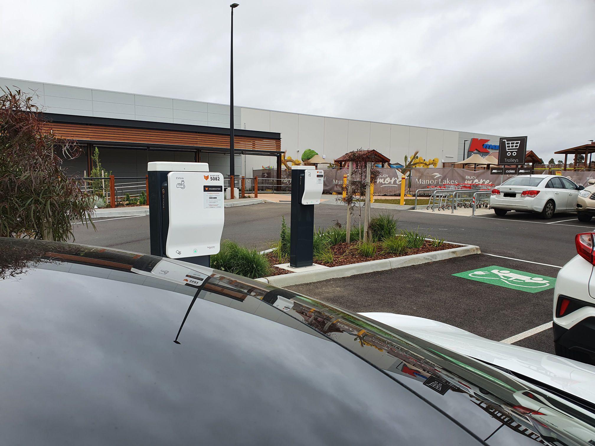 Manor Lakes Central Shopping Centre Manor Lakes, VIC EV Station