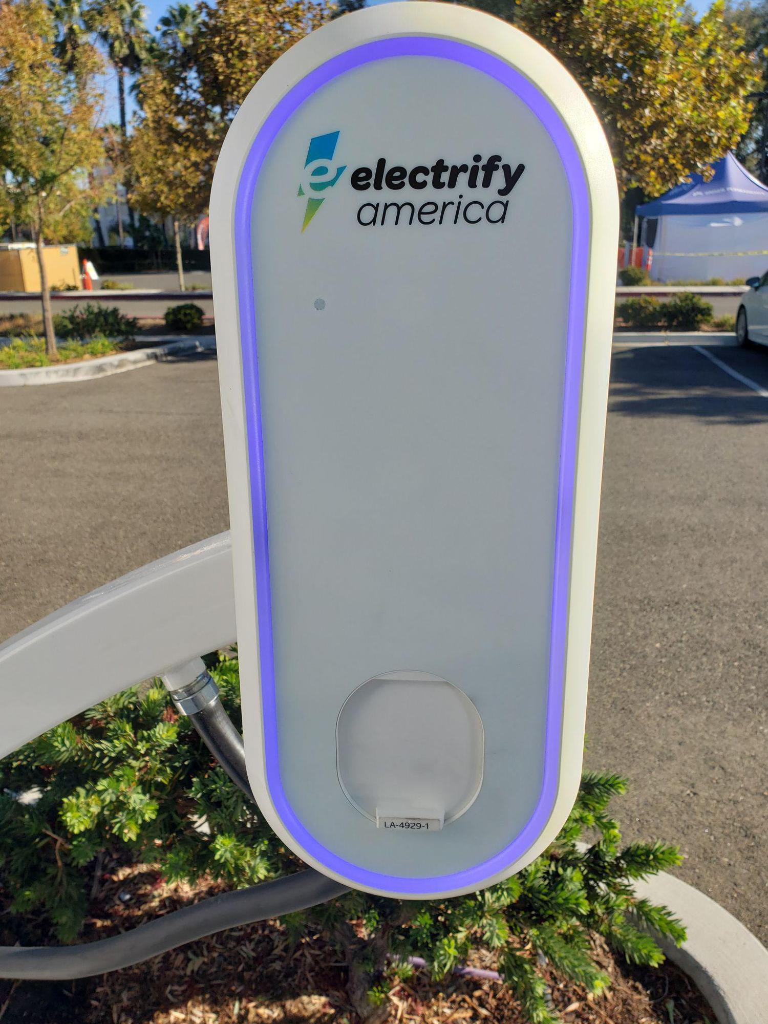 Kaiser Permanente Temecula Medical Offices Temecula, CA EV Station