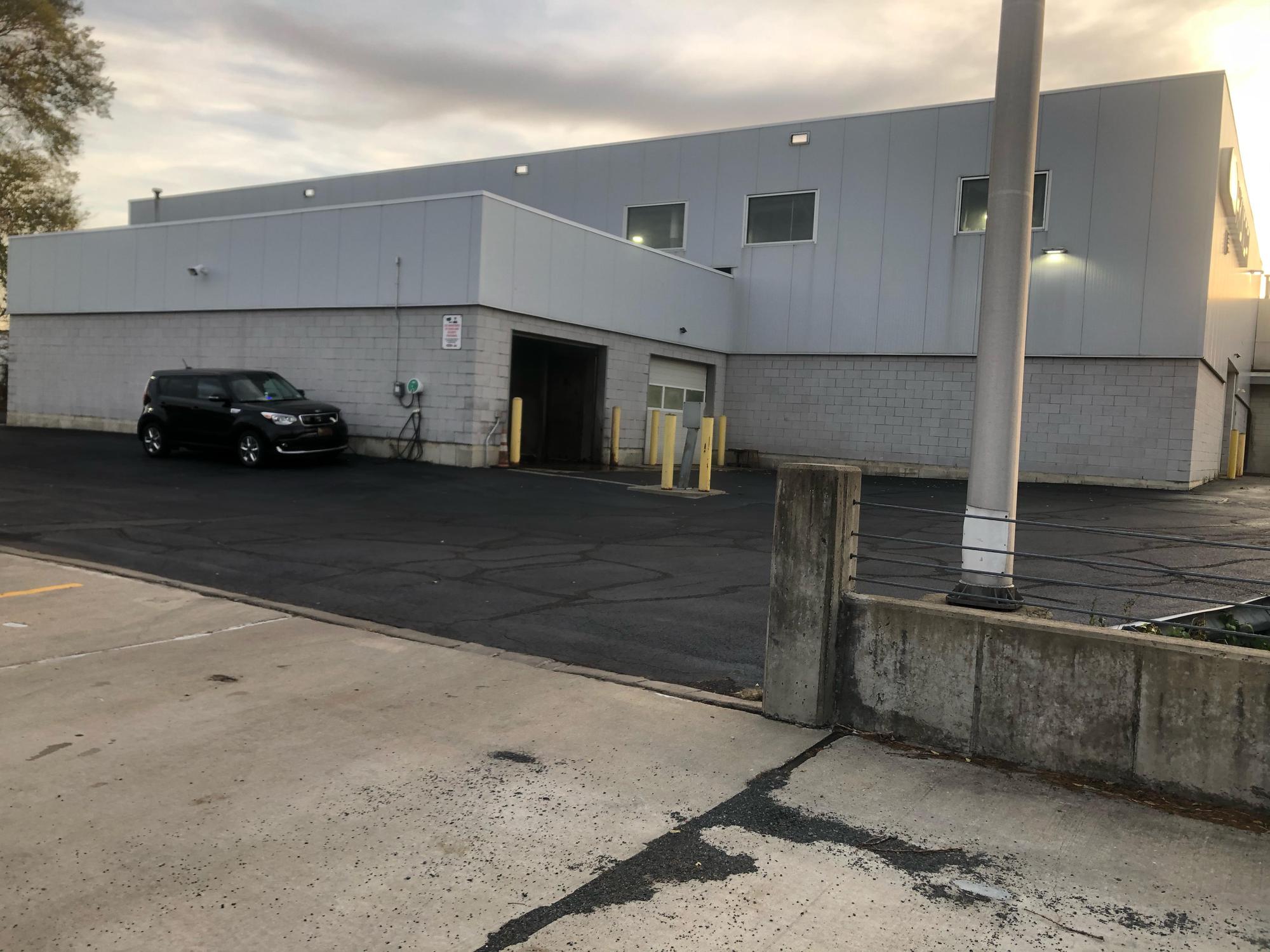 Lia Hyundai of Albany Albany, NY EV Station