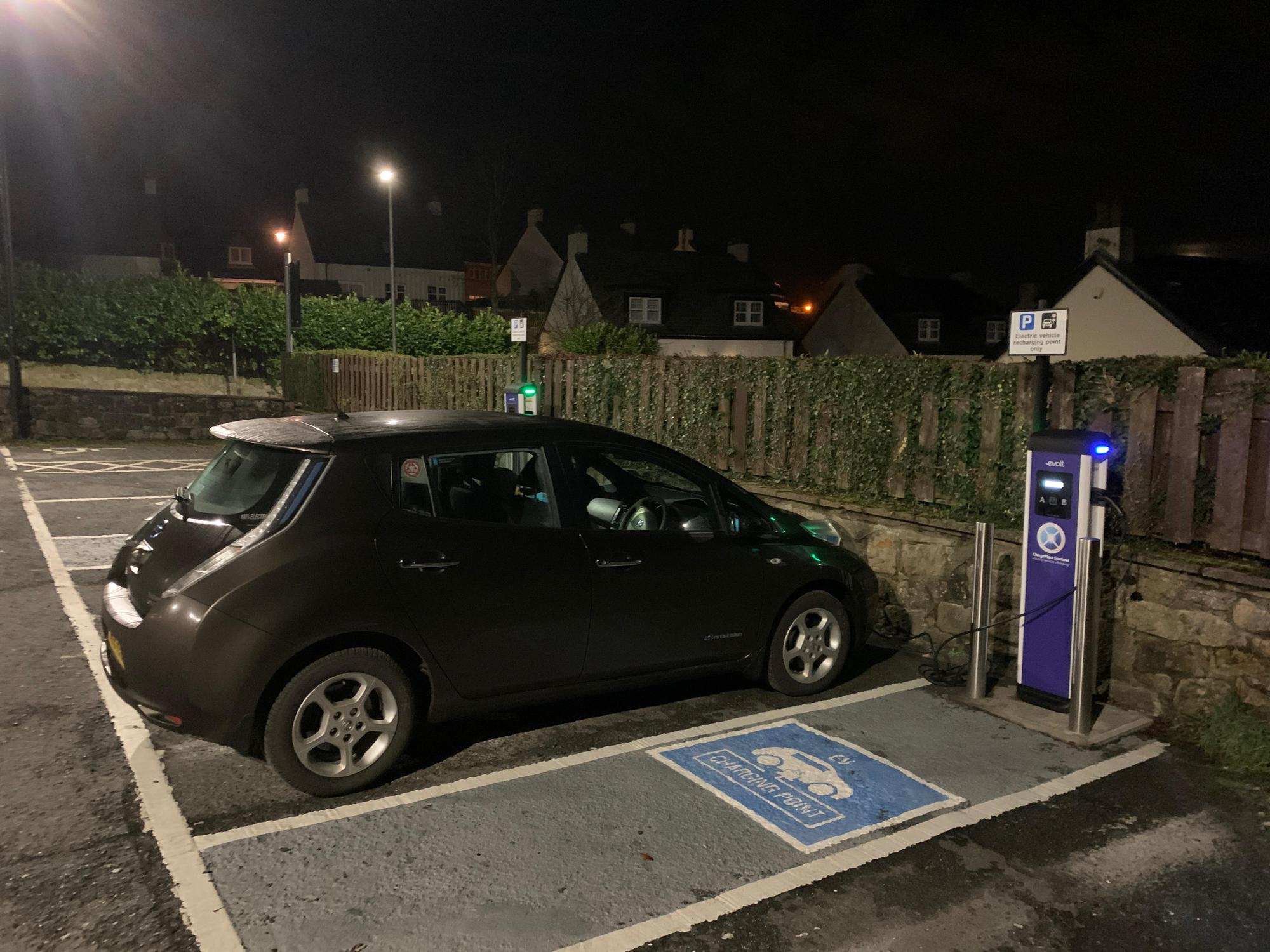 Kilmaurs Village Car Park Kilmaurs, Scotland EV Station