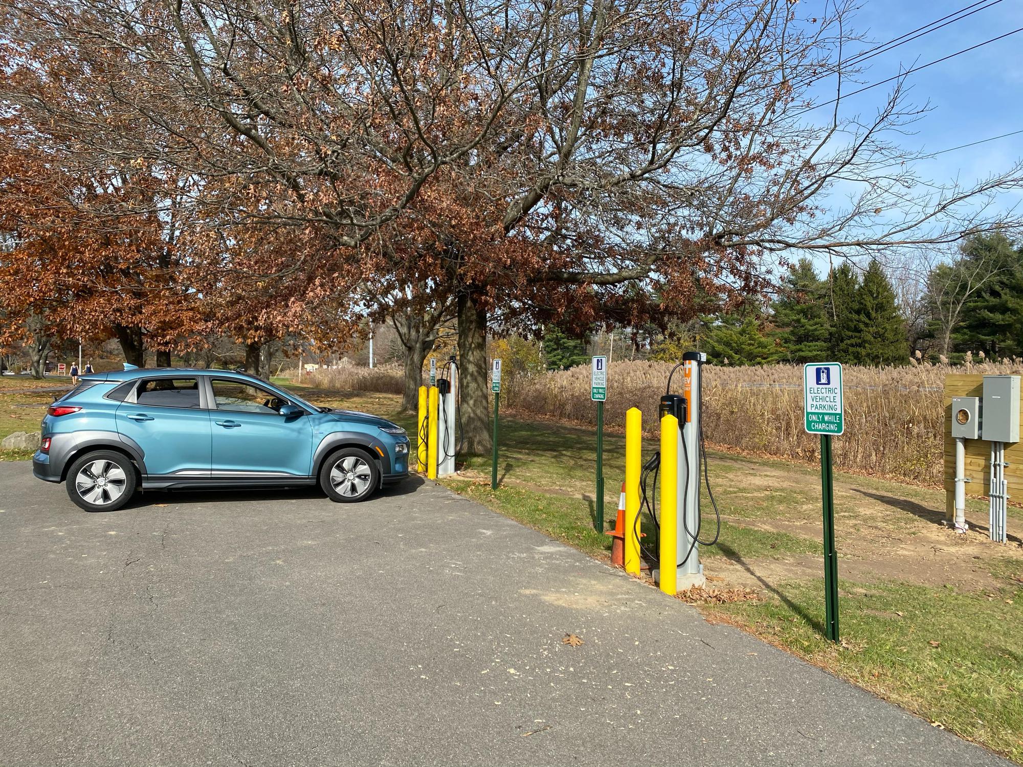 Elm Avenue Park Delmar, NY EV Station